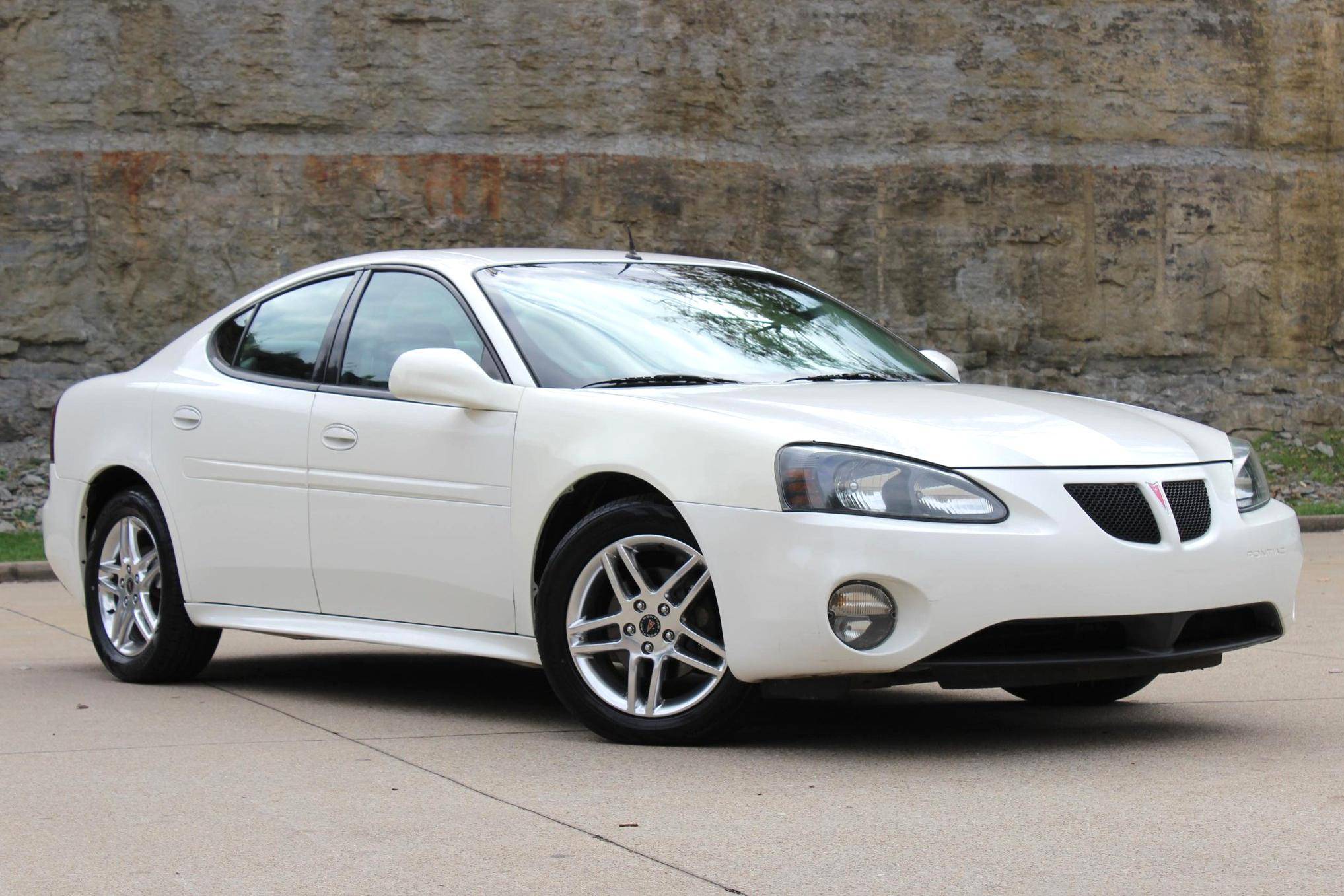 1999 Pontiac Grand Prix GT White 4 door