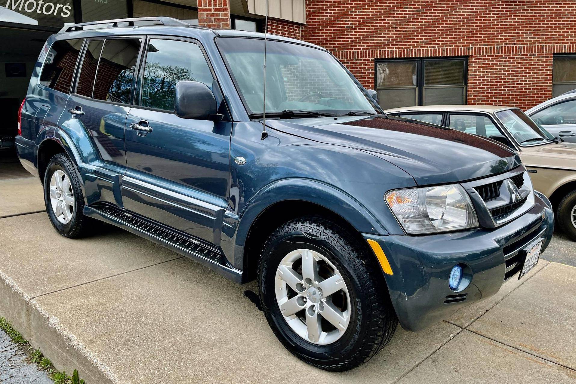 2006 Mitsubishi Montero Limited 4x4