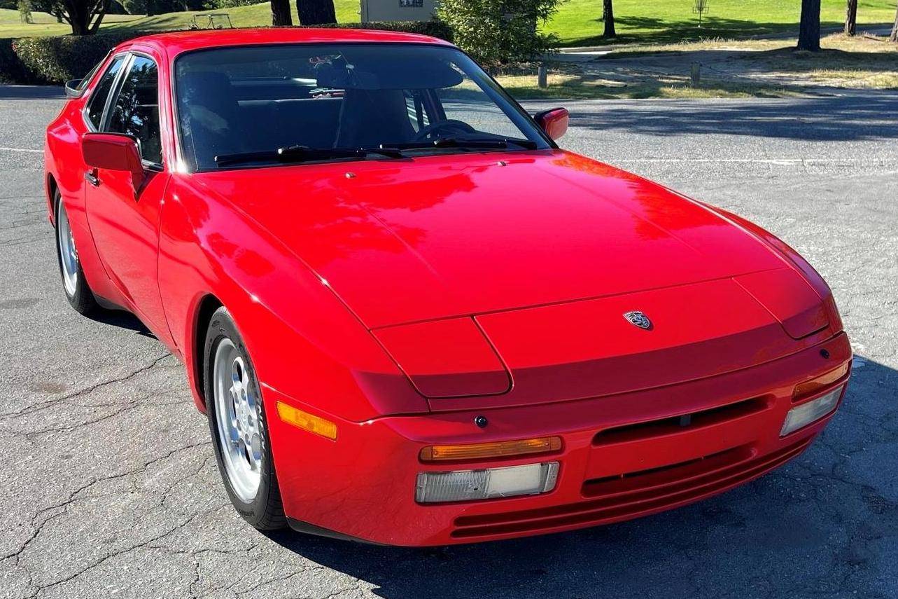 1986 Porsche 944 Turbo