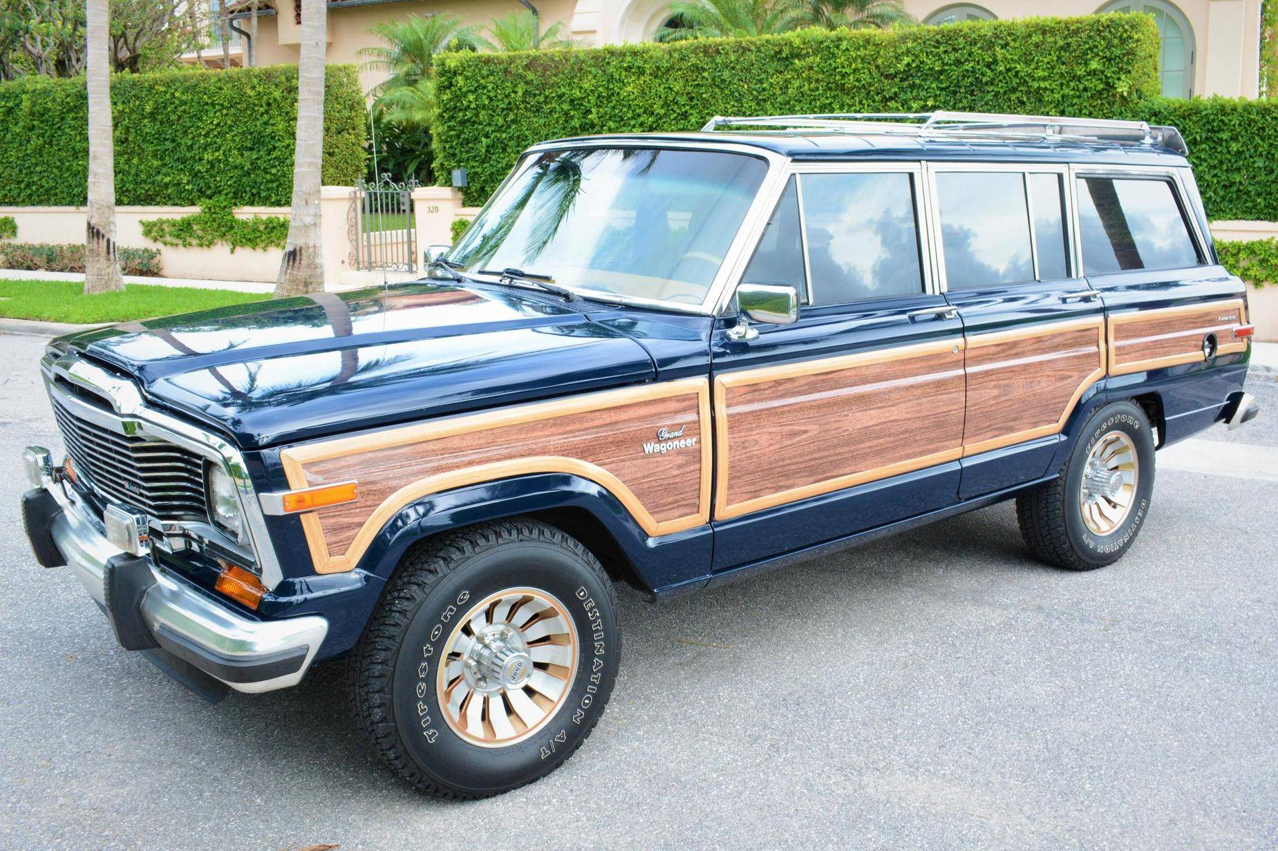 1985 Jeep Grand Wagoneer Limited