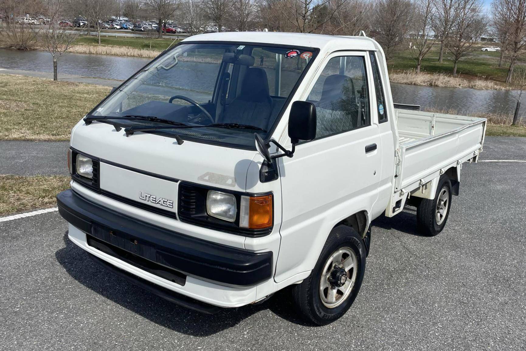 1995 Toyota LiteAce 4WD for Sale - Cars & Bids