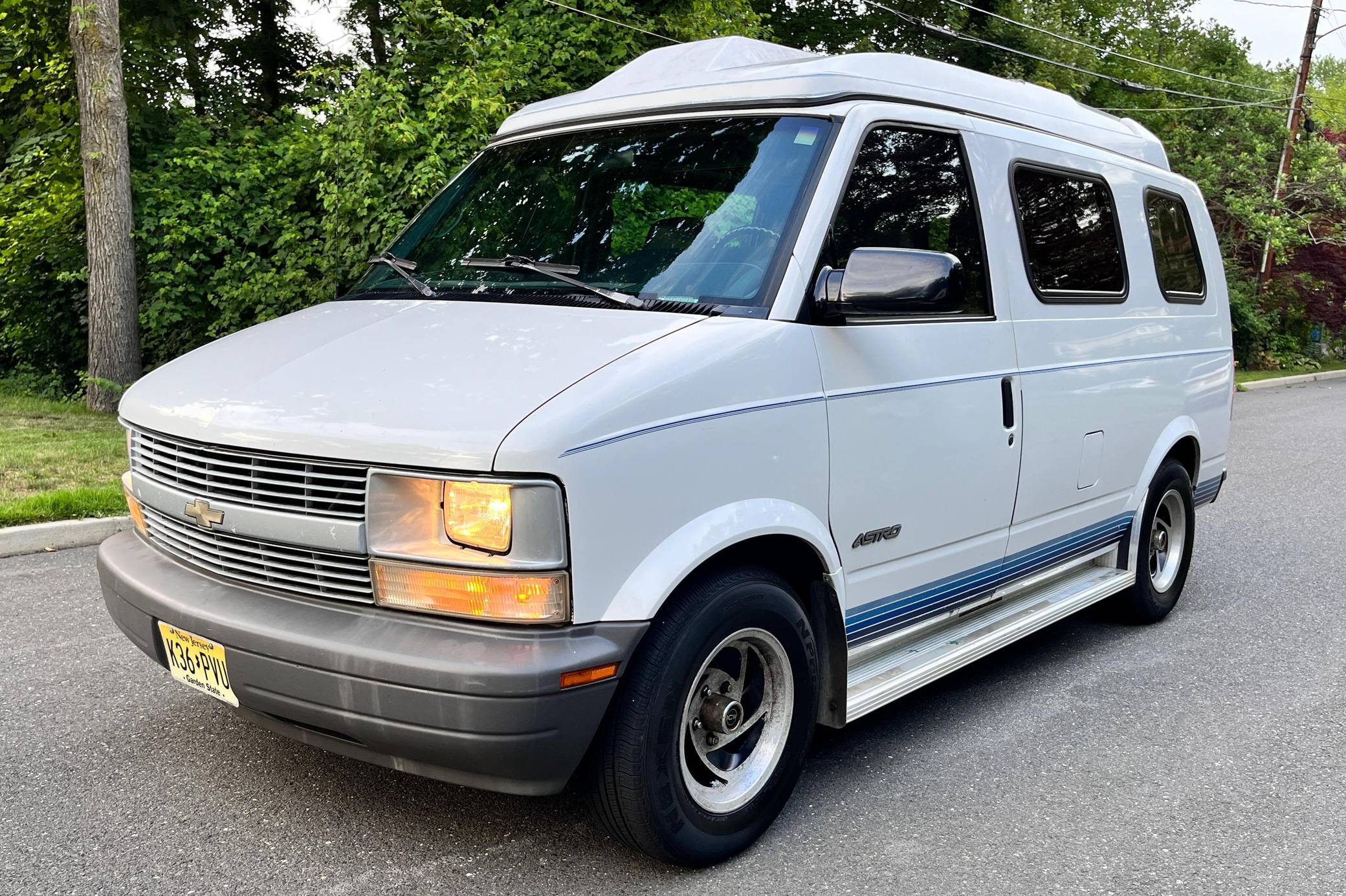 Chevrolet best sale astro vans