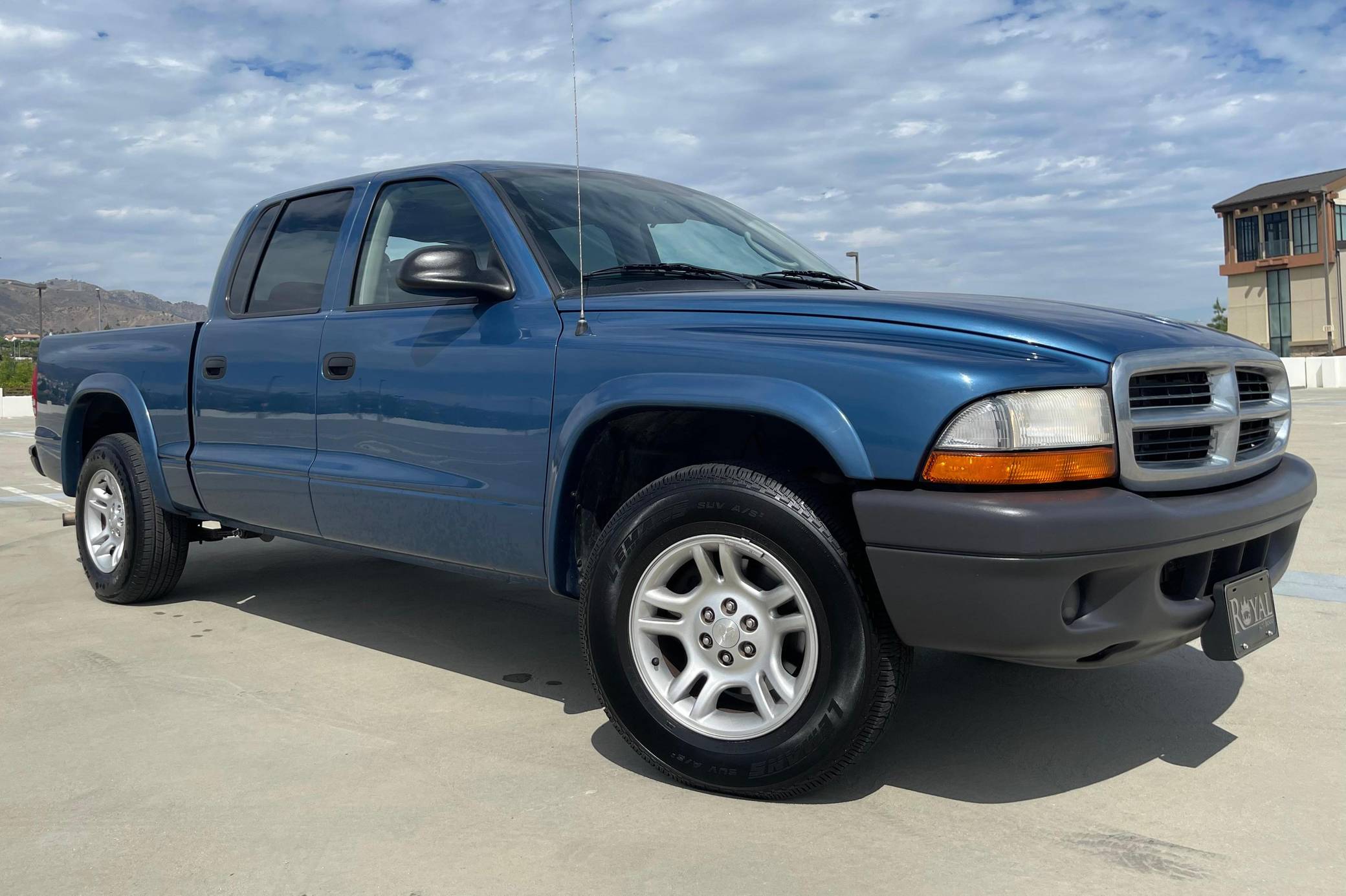 2004 Dodge Dakota SXT Quad Cab