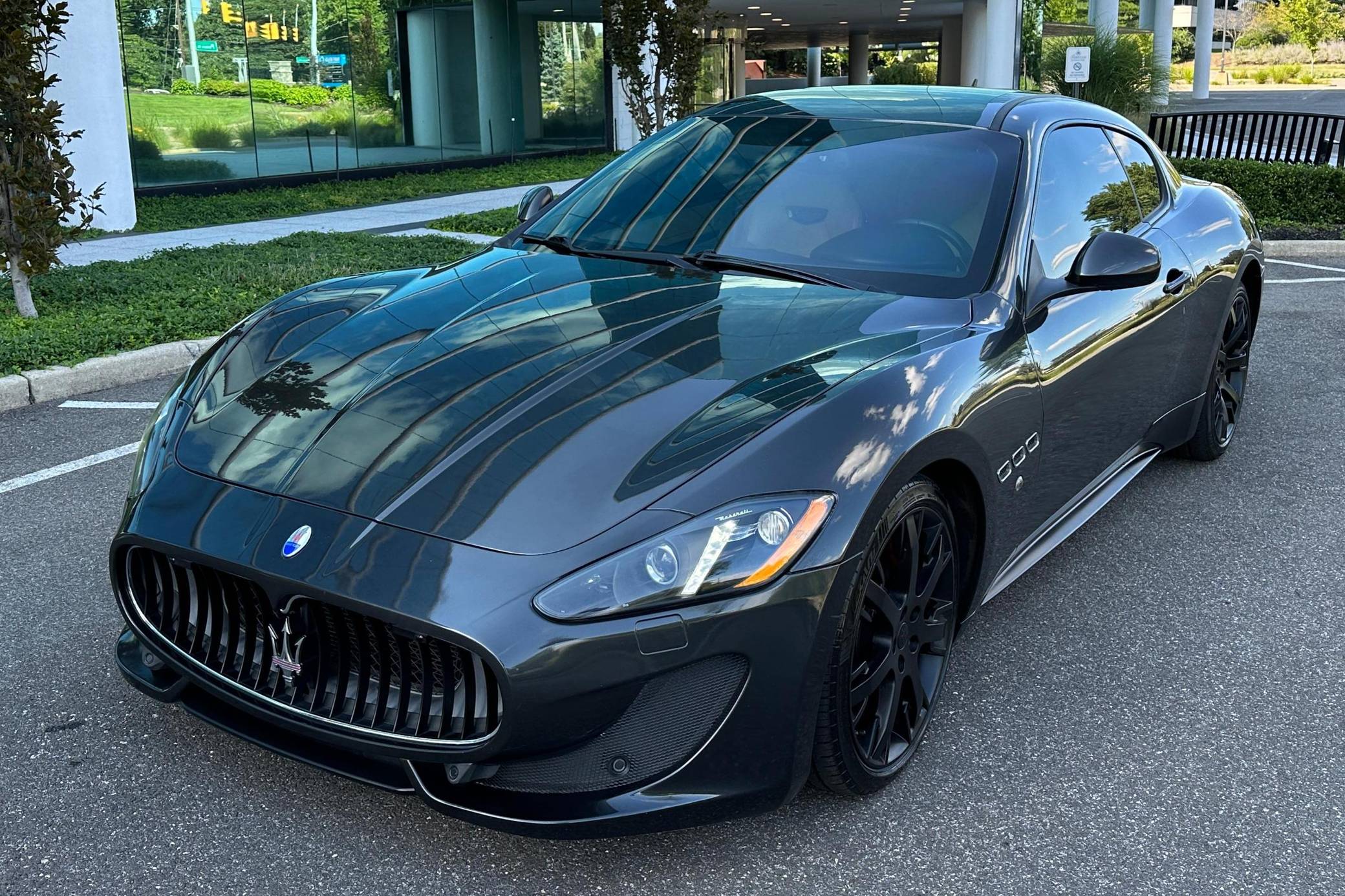 2013 Maserati GranTurismo Sport 