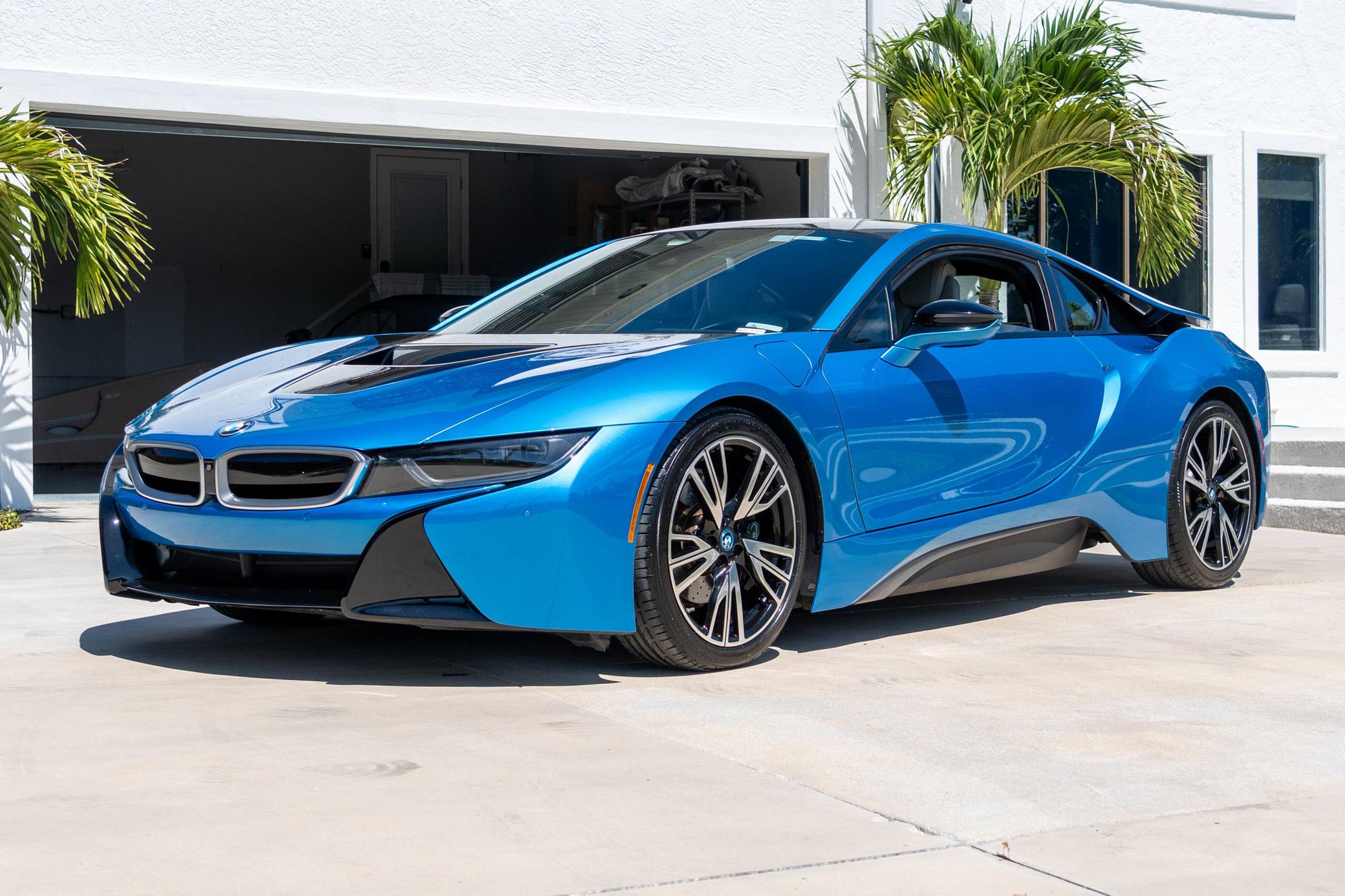 2015 BMW i8