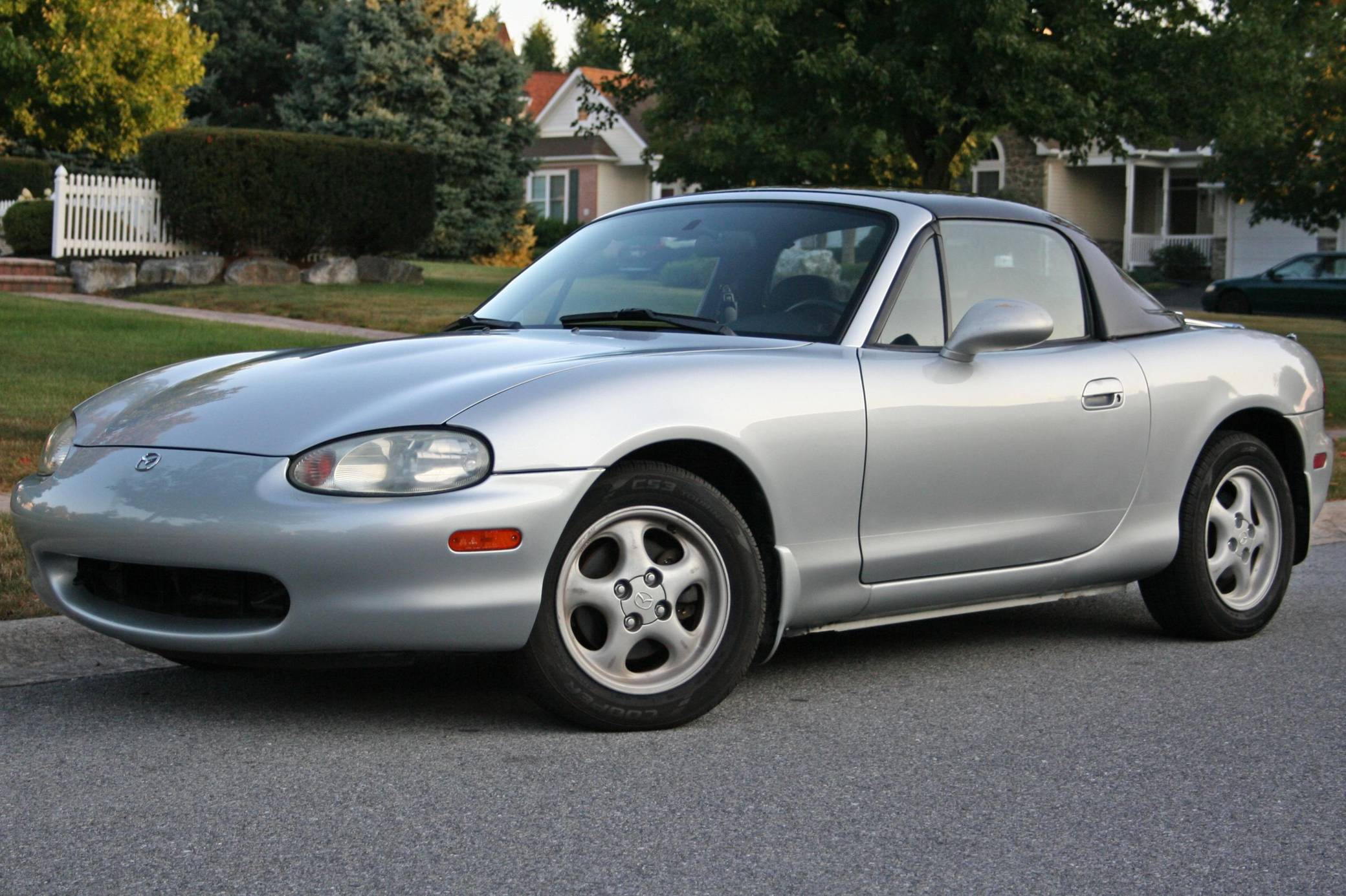 1999 Mazda MX-5 Miata for Sale - Cars & Bids