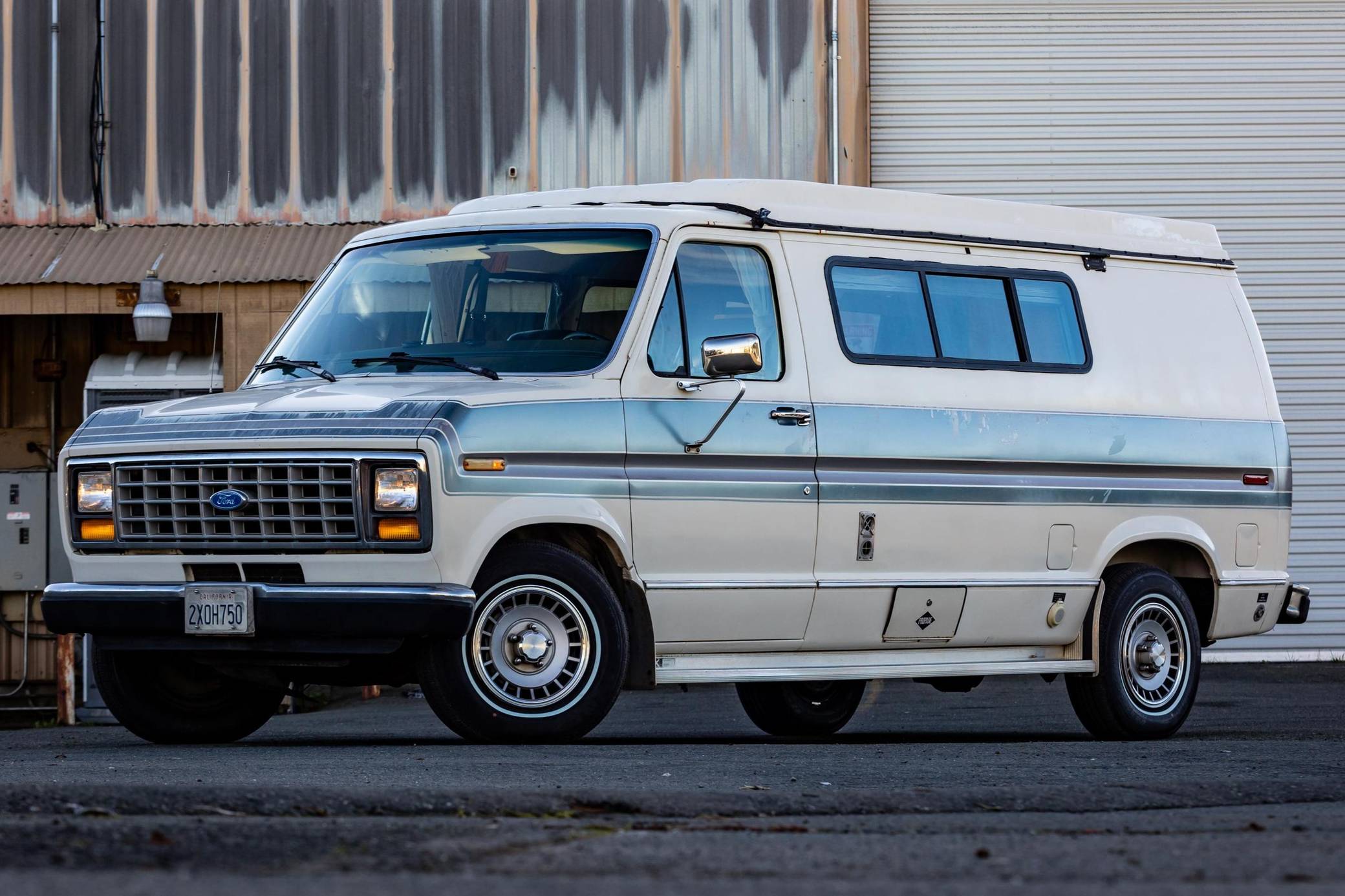 1991 Ford E-150 Sportsmobile Conversion Van