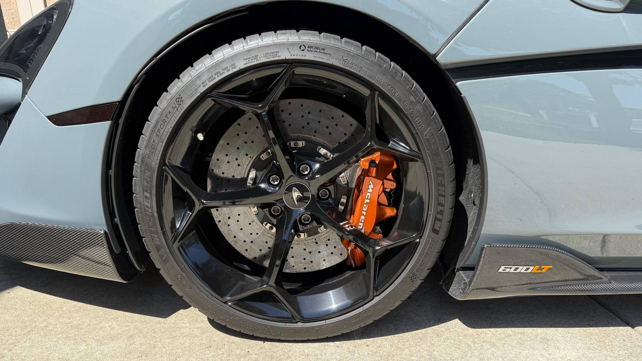 2019 McLaren 600LT photo 38