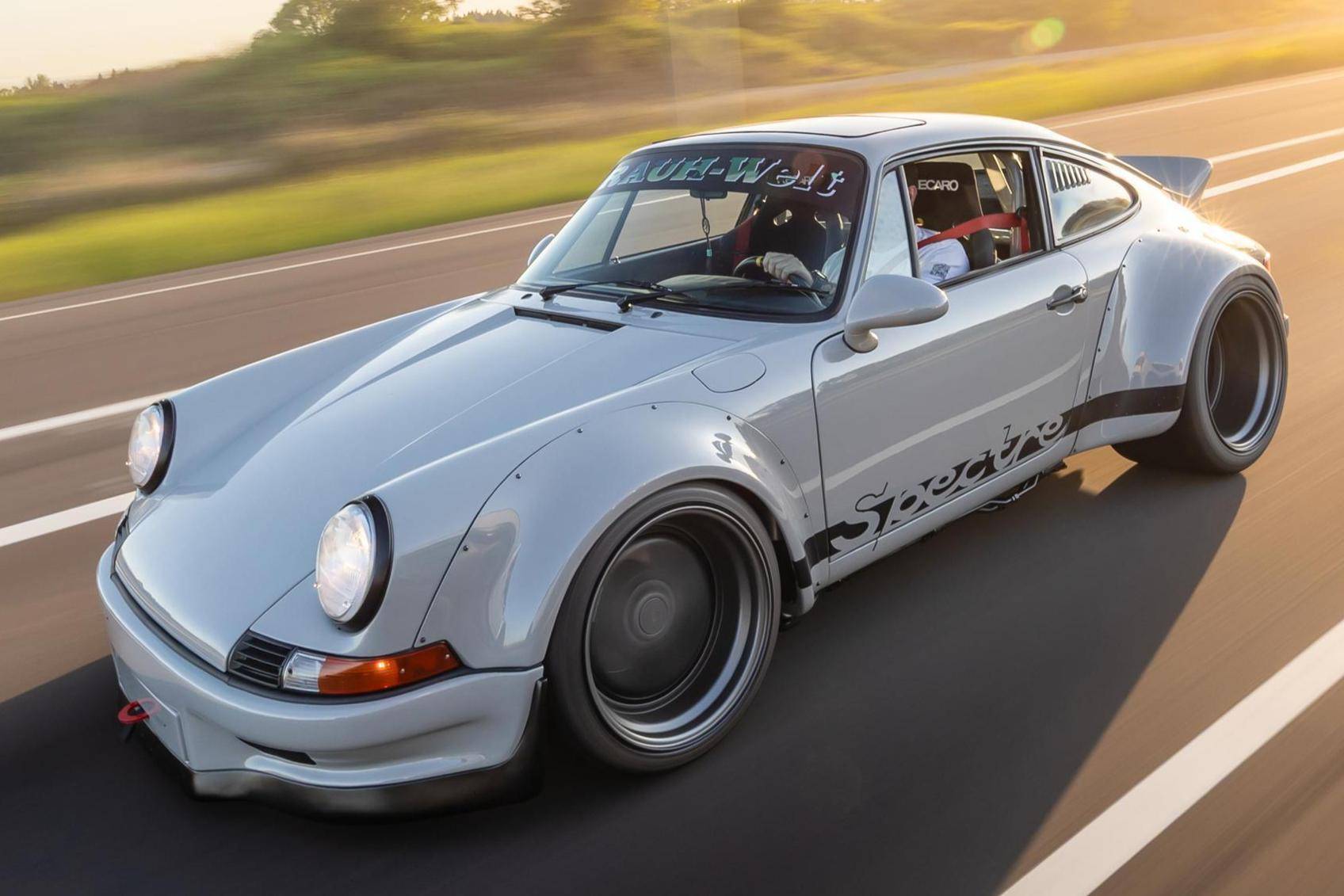 rwb。 GT c39a1a34-f7be-4c57-932d-