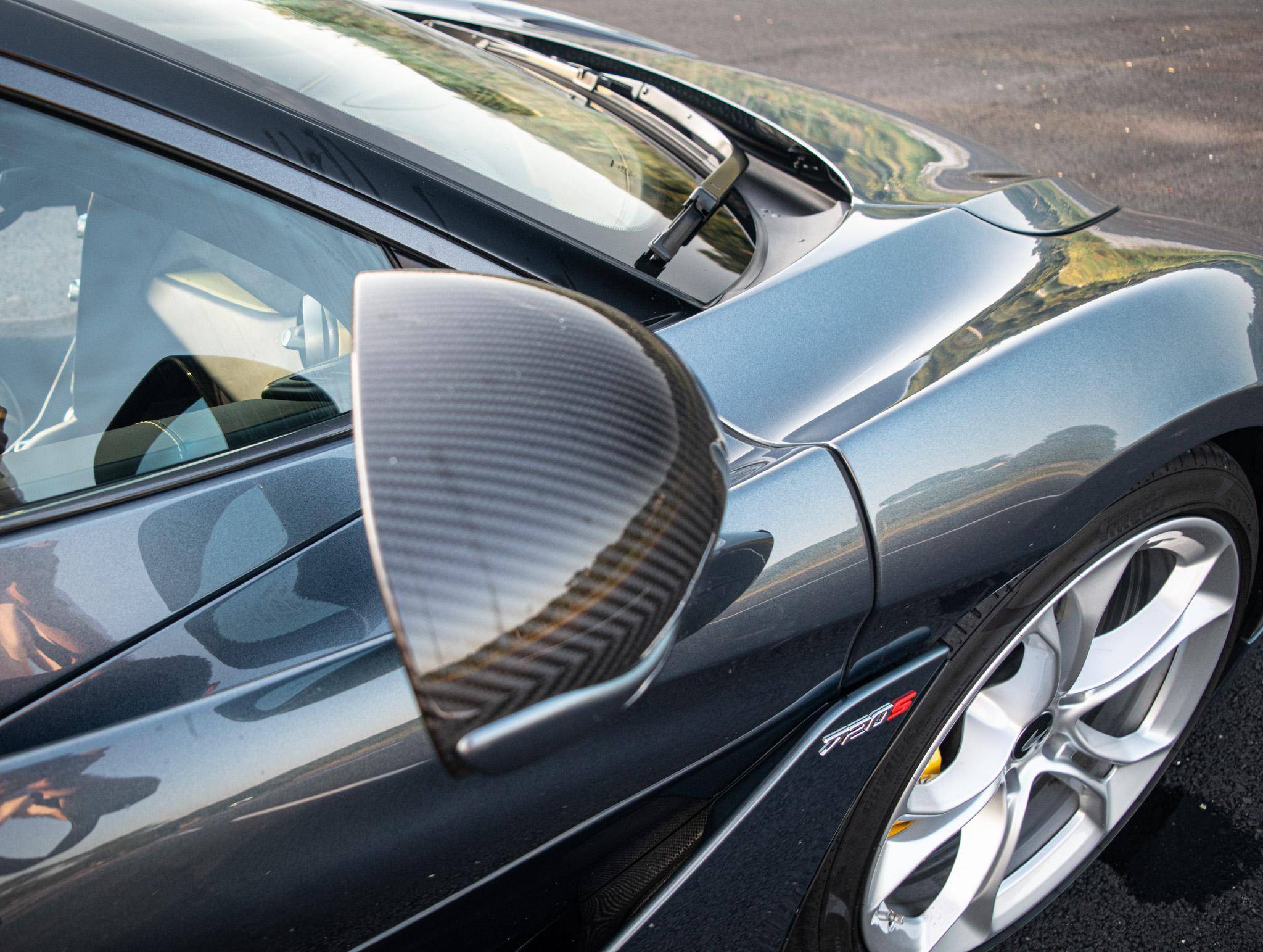 2020 McLaren 720S Spider Performance photo 70