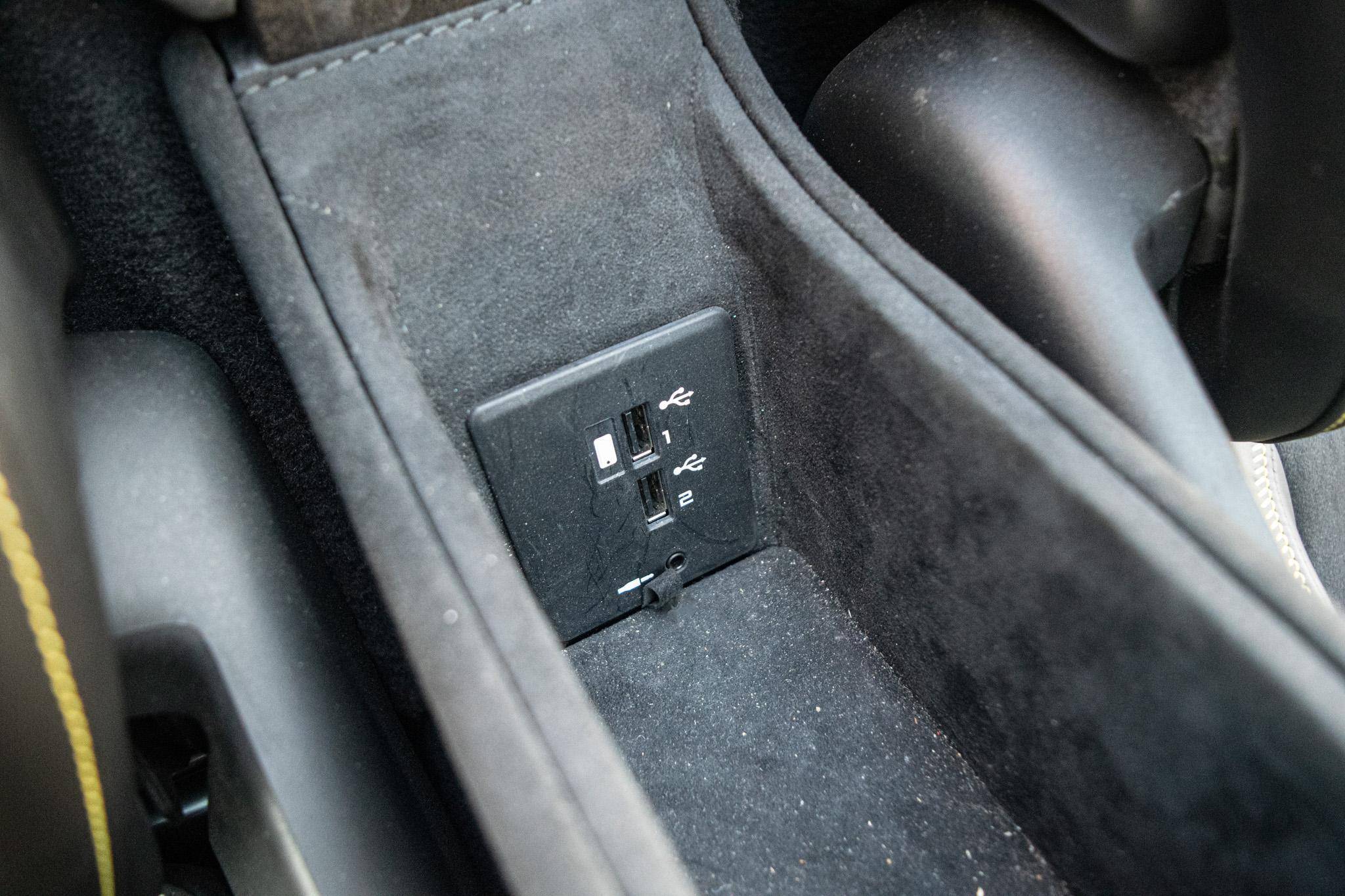 2020 McLaren 720S Spider Performance photo 110