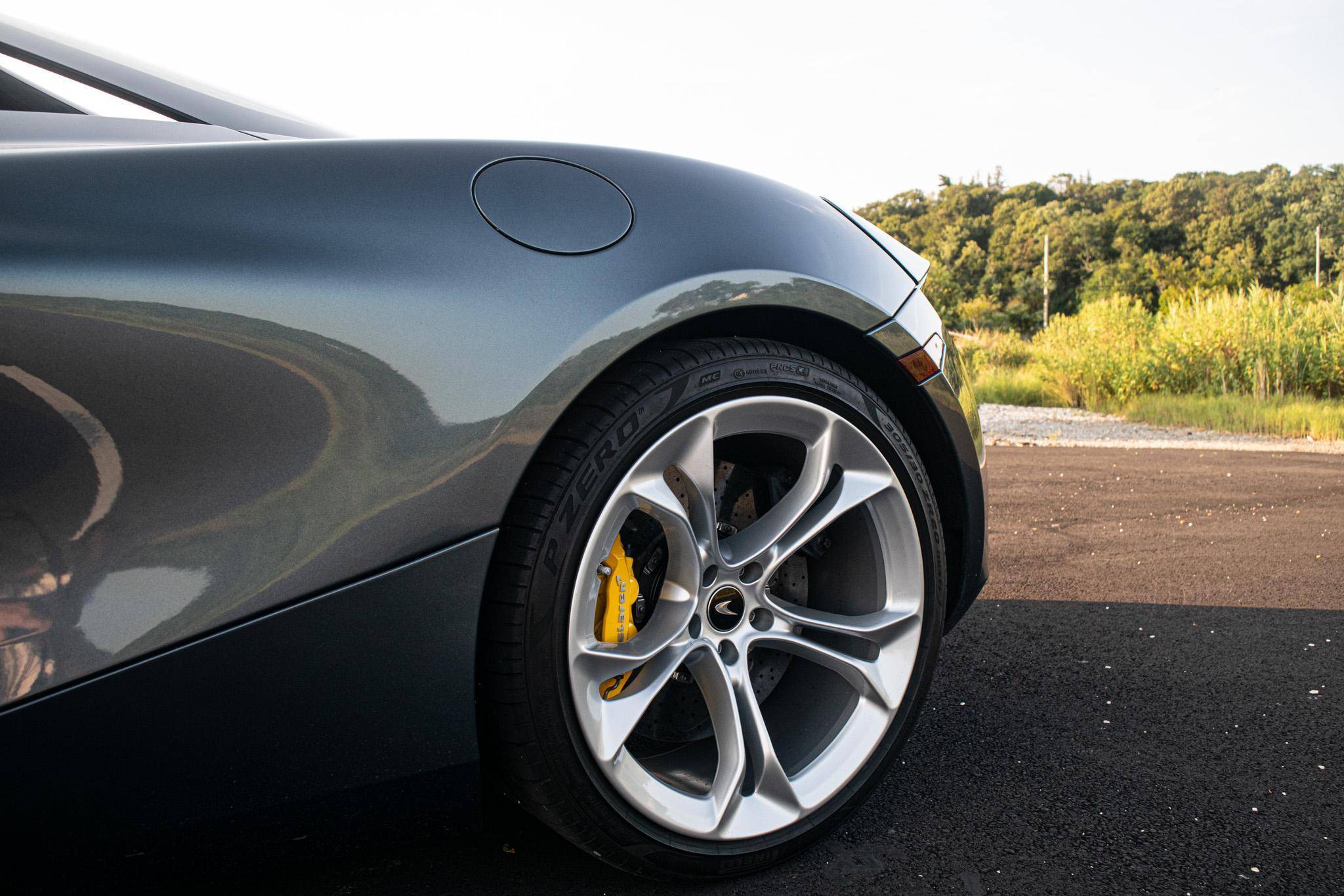 2020 McLaren 720S Spider Performance photo 76