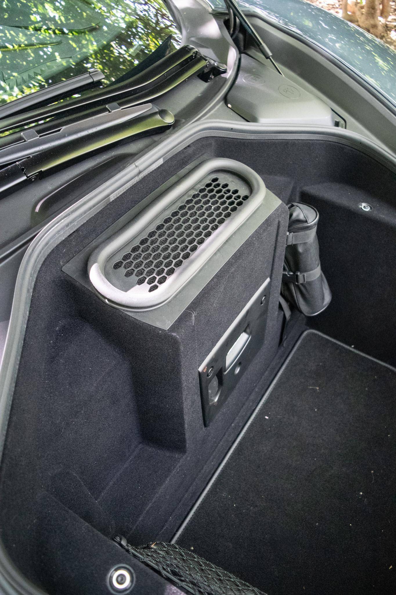 2020 McLaren 720S Spider Performance photo 123