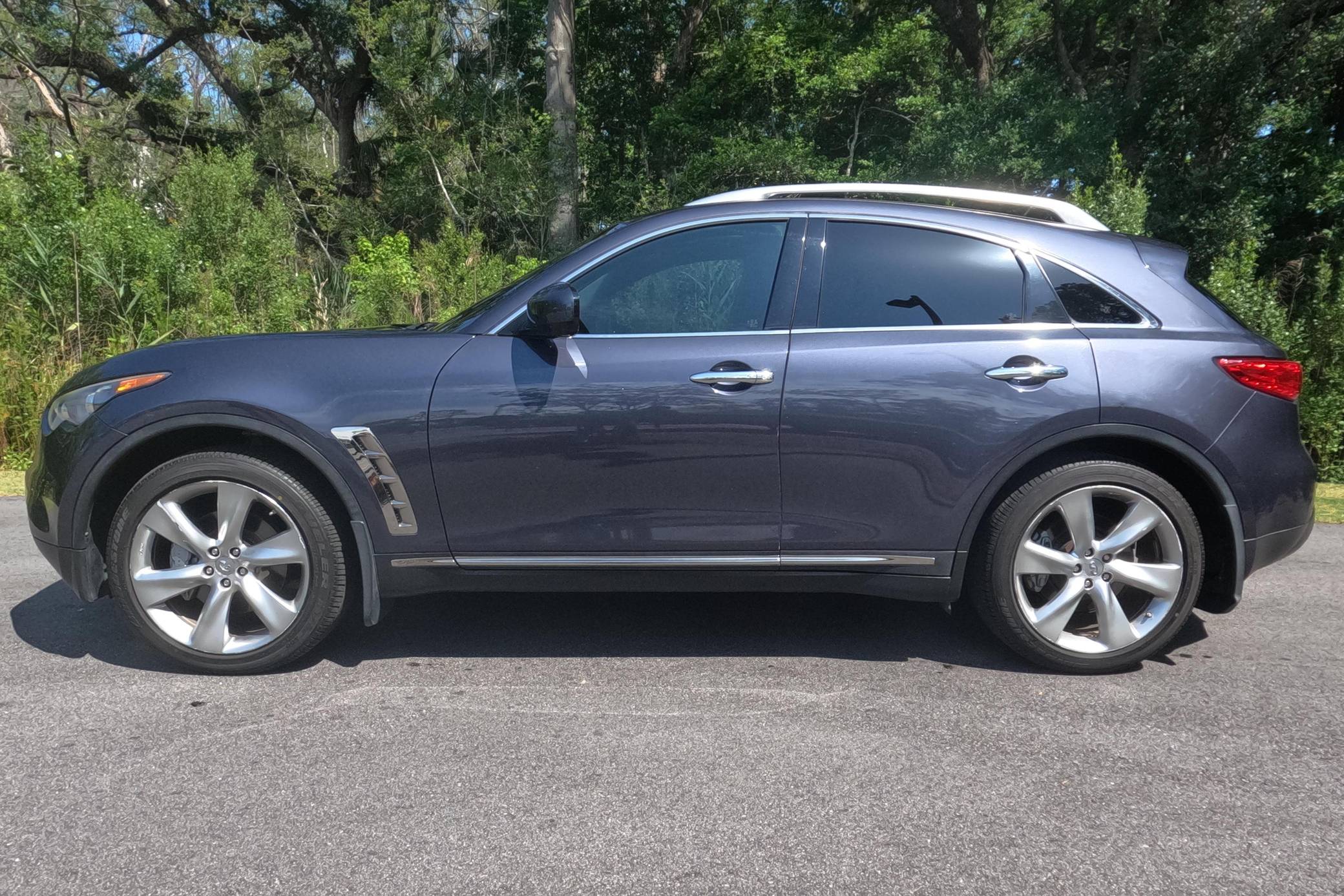 2009 Infiniti FX50S