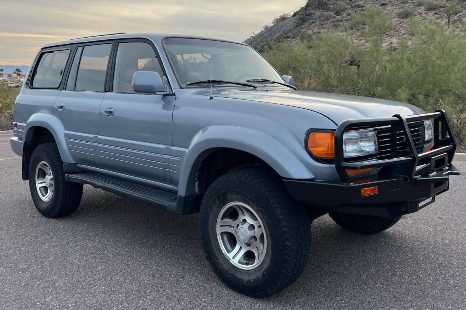 1996 Lexus LX 450