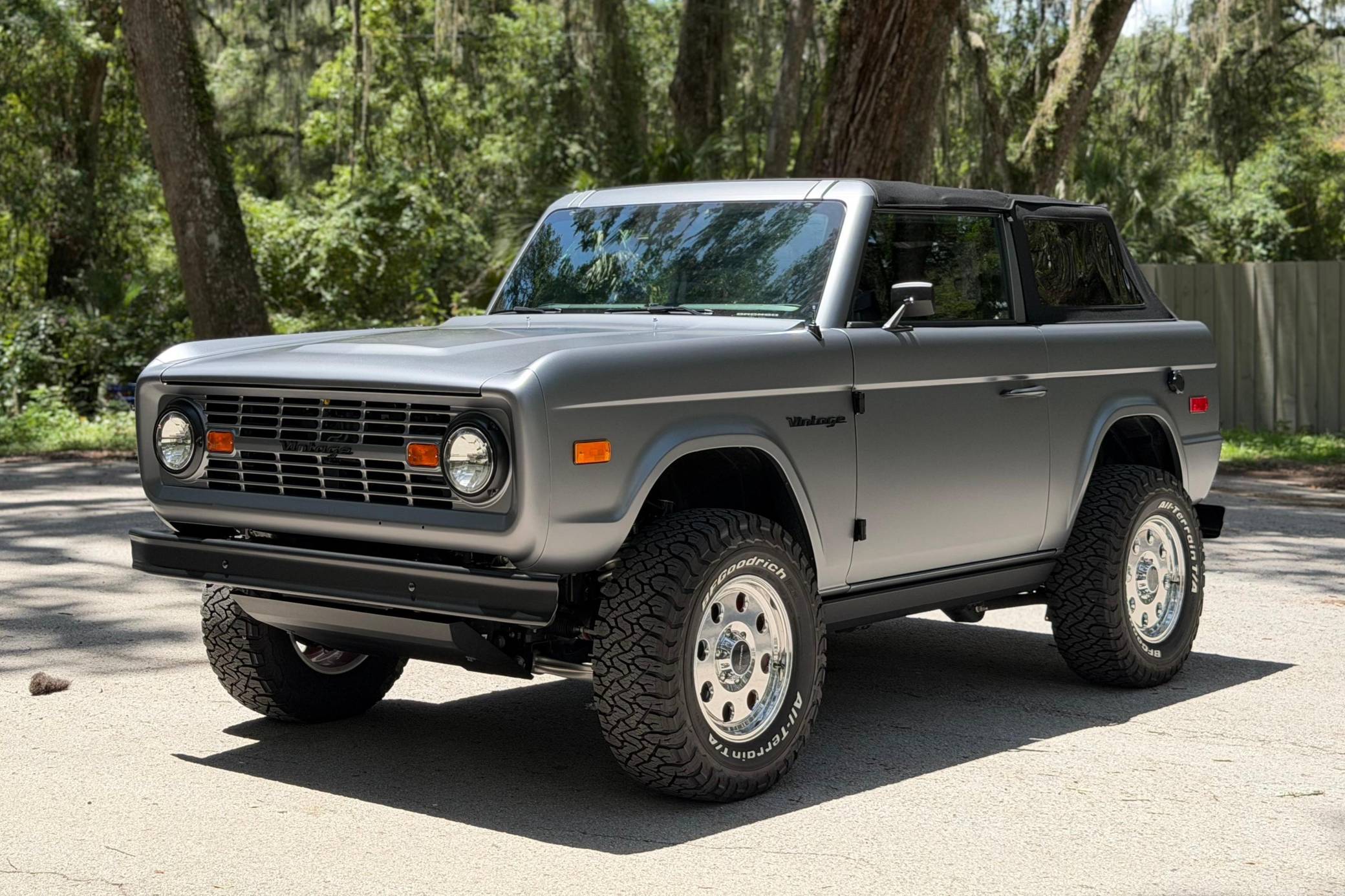 2024 Ford Bronco 2-Door