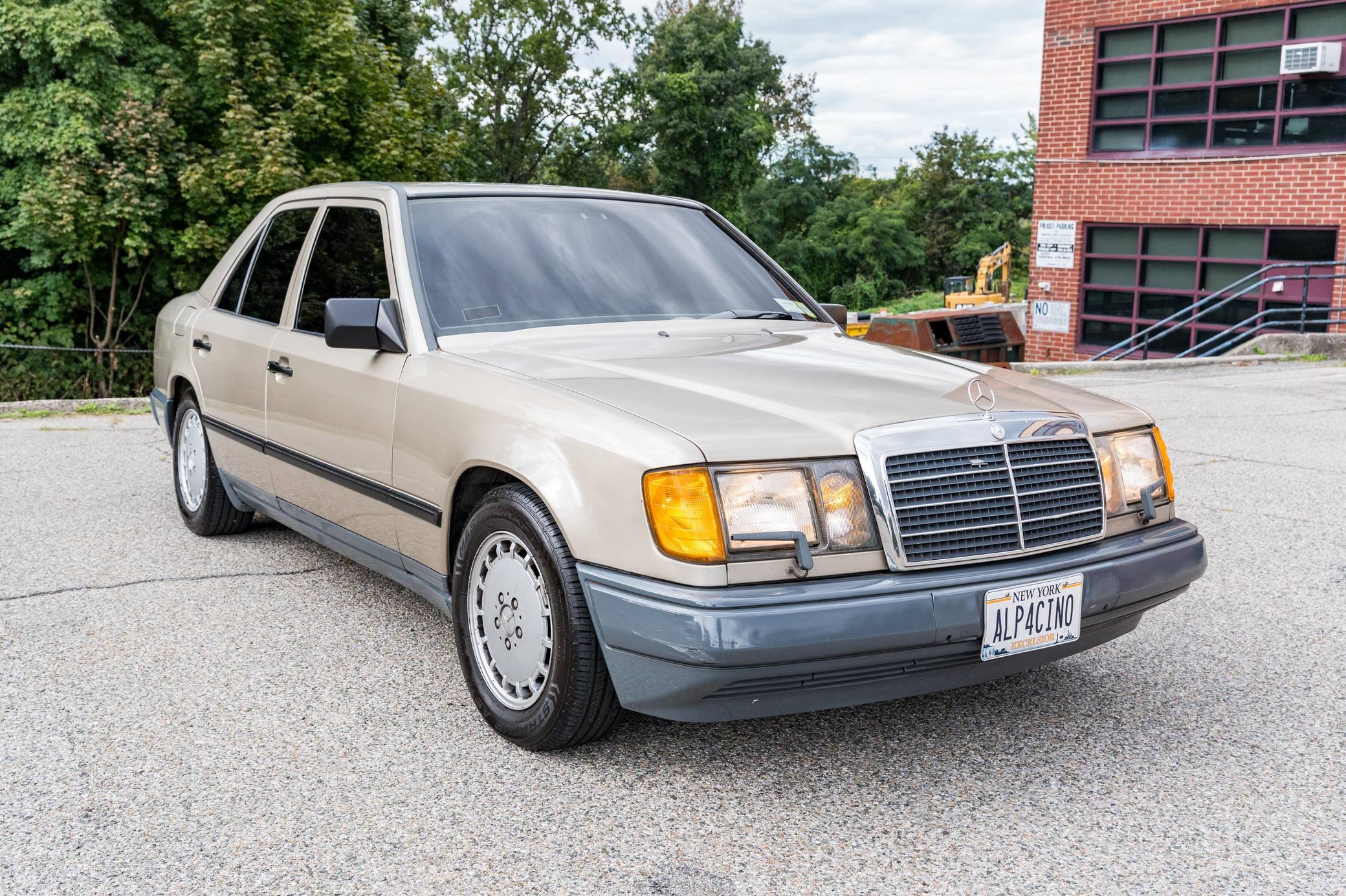 1989 Mercedes-Benz E-Class 300E