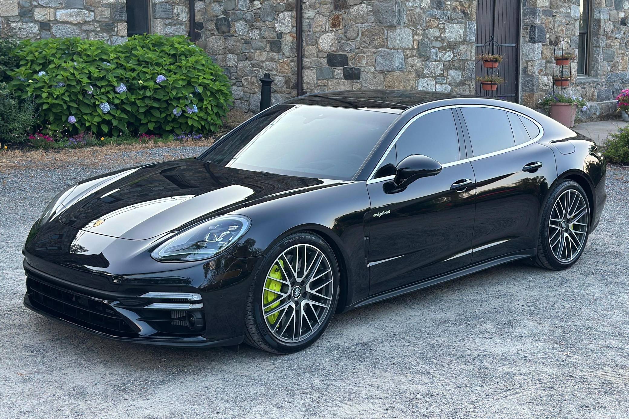 2023 Porsche Panamera Turbo S E-Hybrid VIN: WP0AH2A73PL139035 for