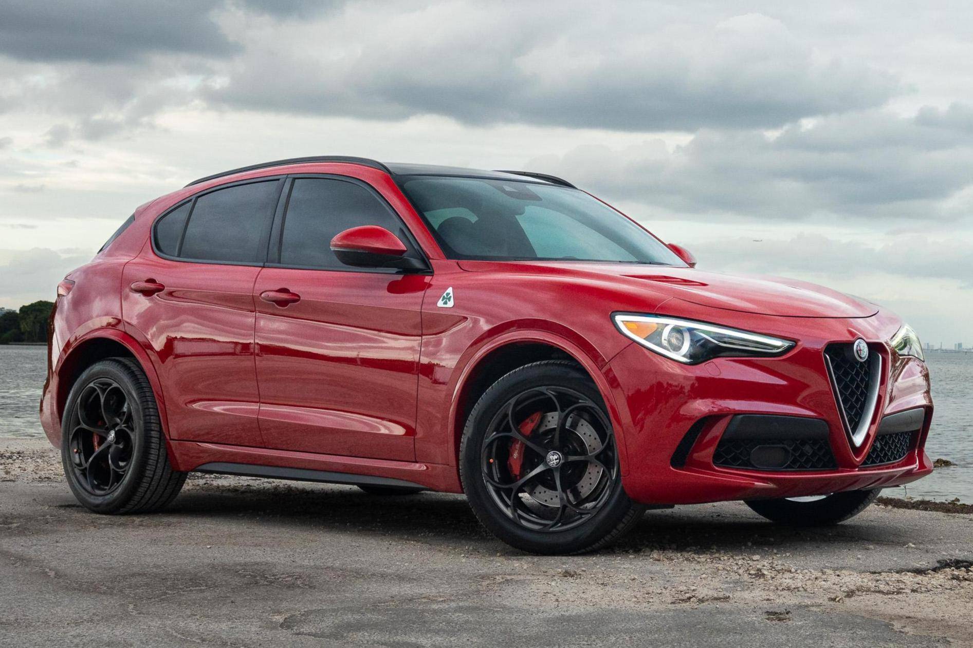 2018 Alfa Romeo Stelvio Quadrifoglio