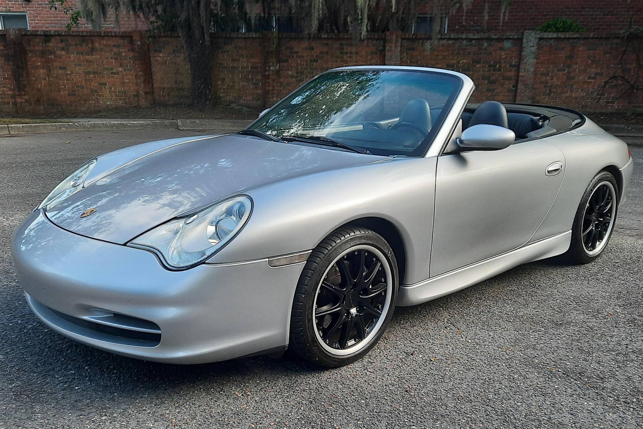 2002 Porsche 911 Carrera 4 Cabriolet