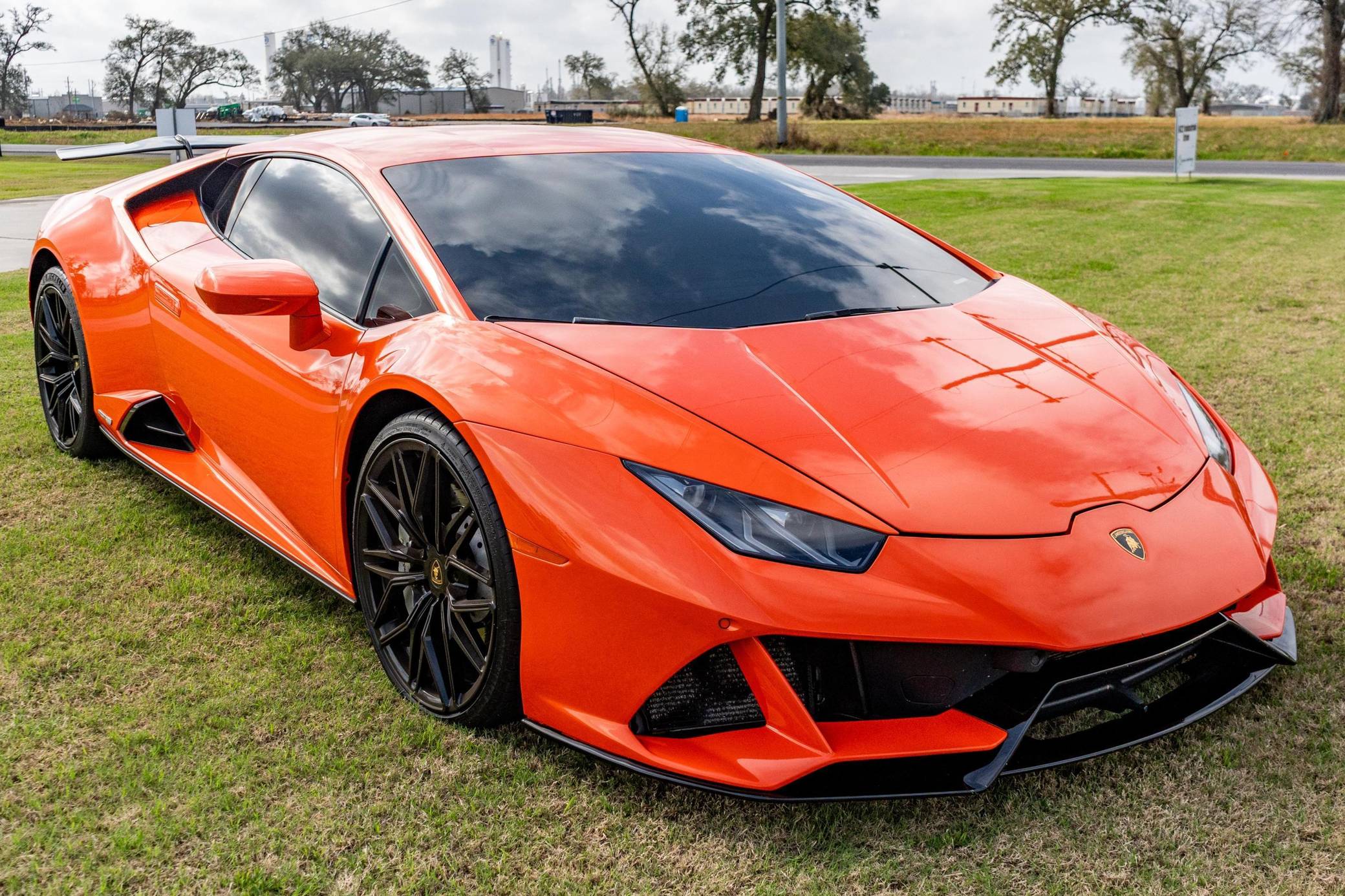 2021 Lamborghini Huracan EVO RWD Coupe VIN: ZHWUF5ZF6MLA16593 for