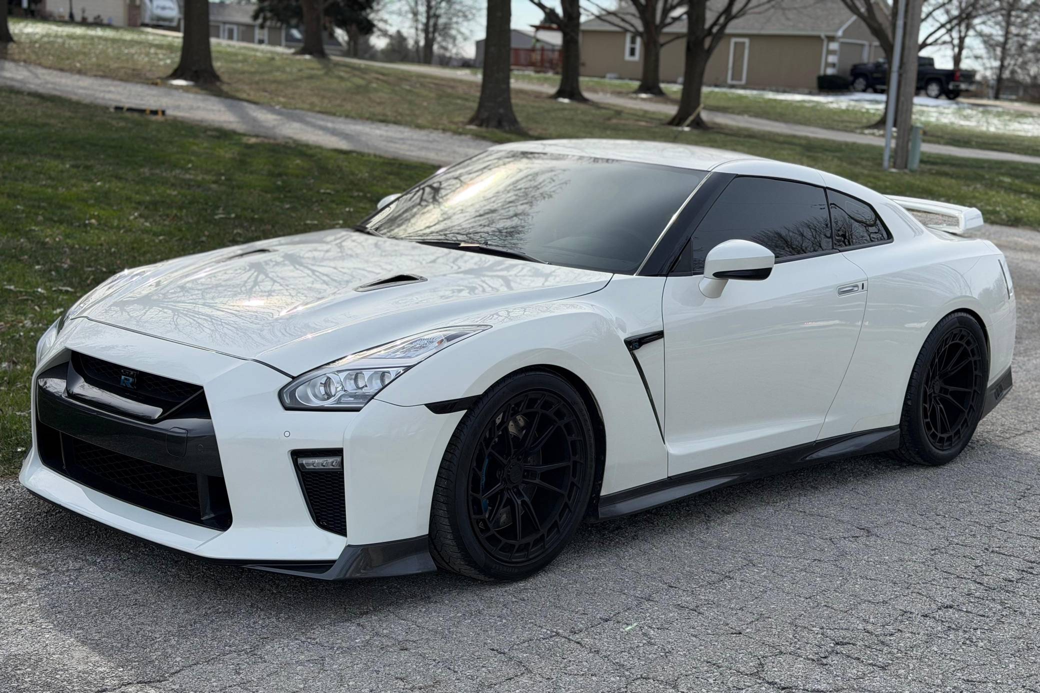 GT-R R35 創刊号 01〜17(02欠番) 2018 Nissan GT-R Premium VIN: JN1AR5EF5JM710318 for Sale - Cars & Bids