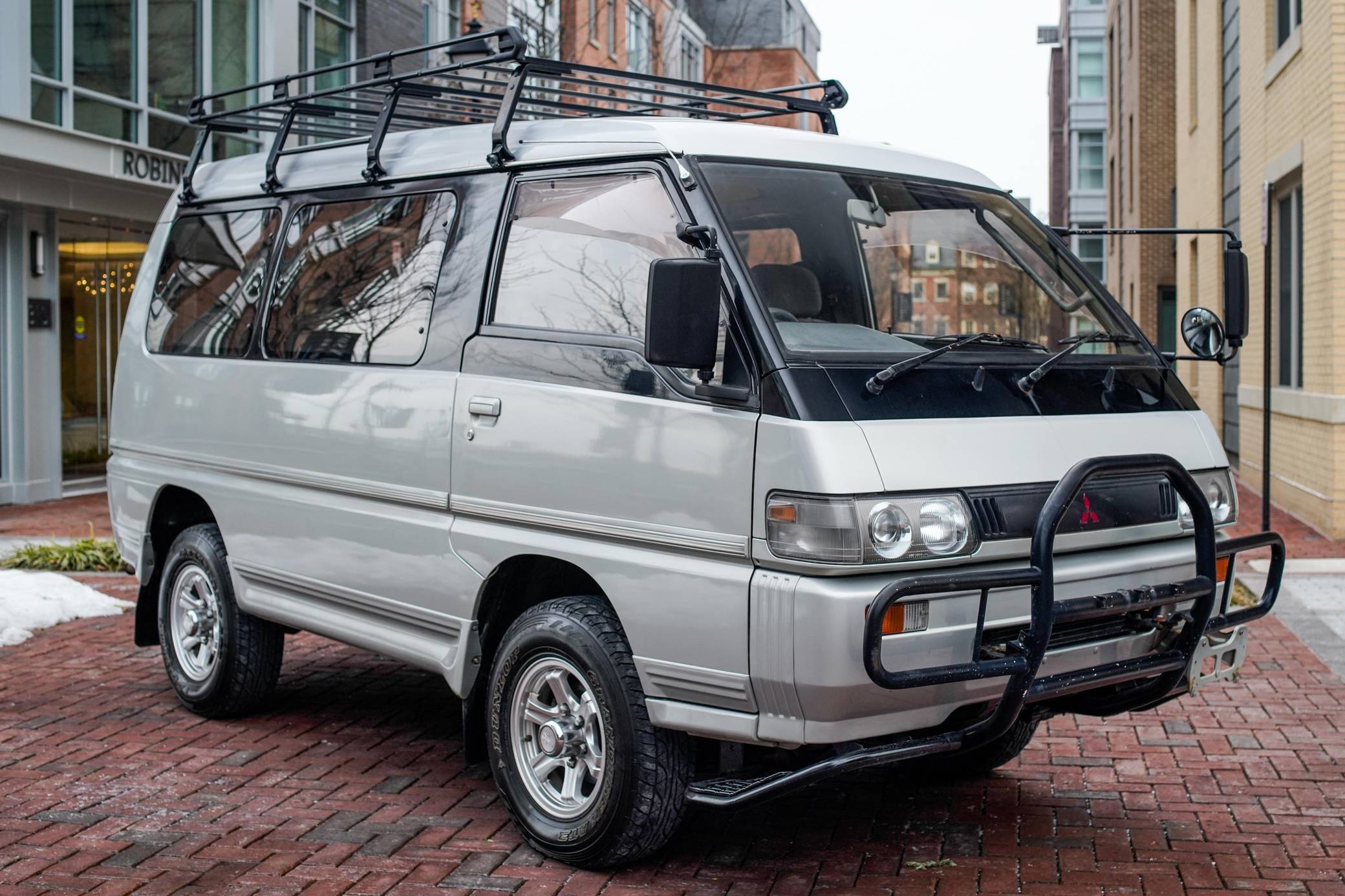 Mitsubishi delica sale van for sale