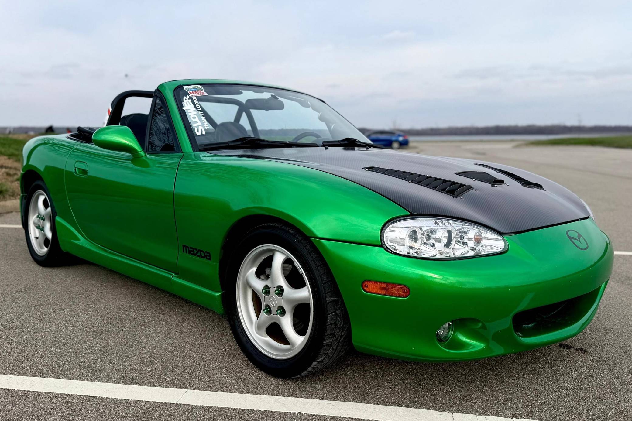 2000 Mazda MX-5 Miata Special Edition VIN: JM1NB3533Y0151379 for