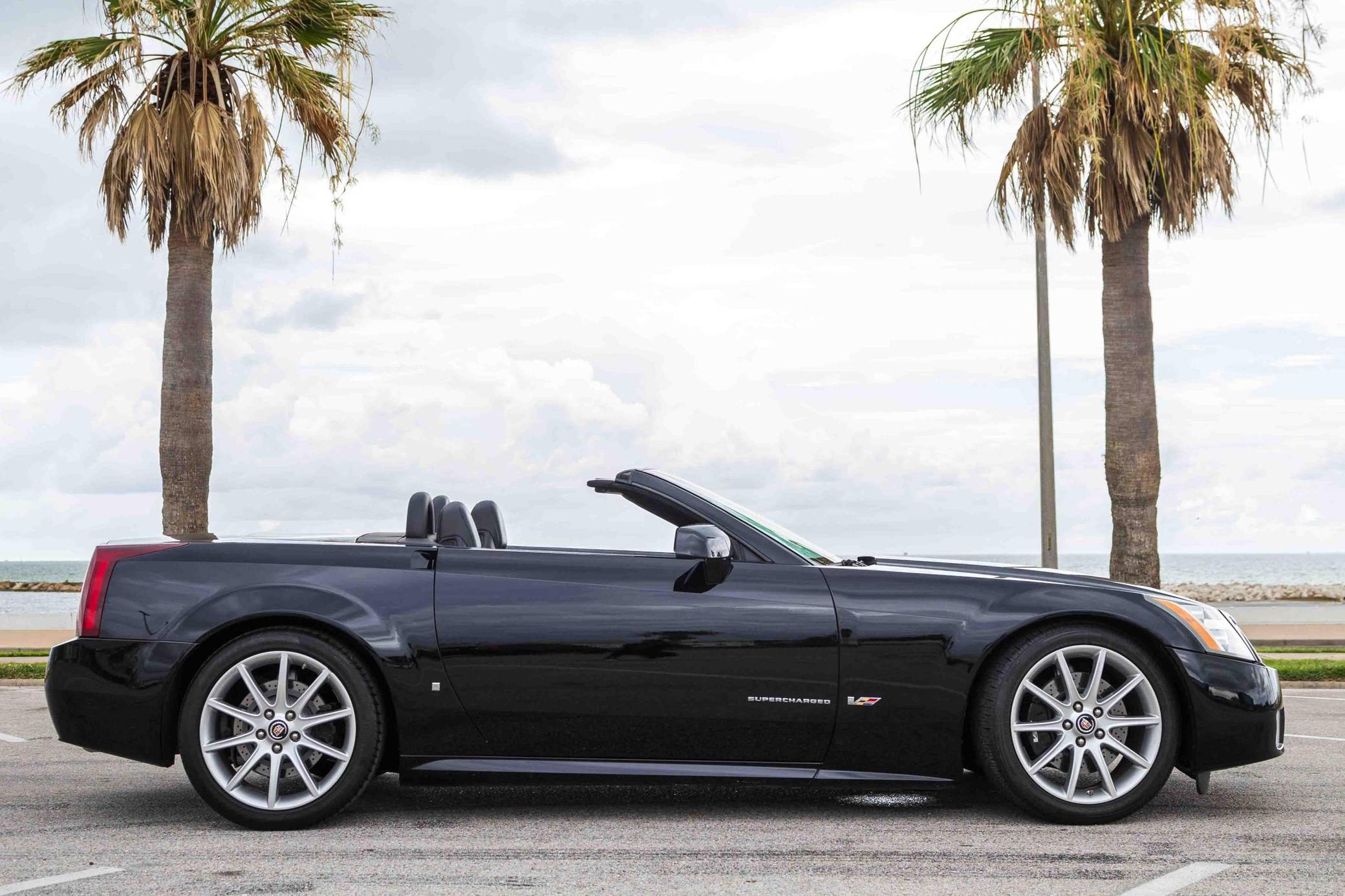 2006 Cadillac XLR-V