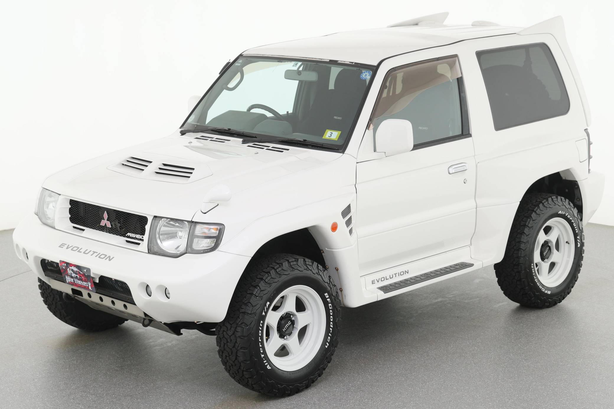 1998 Mitsubishi Pajero Evolution 