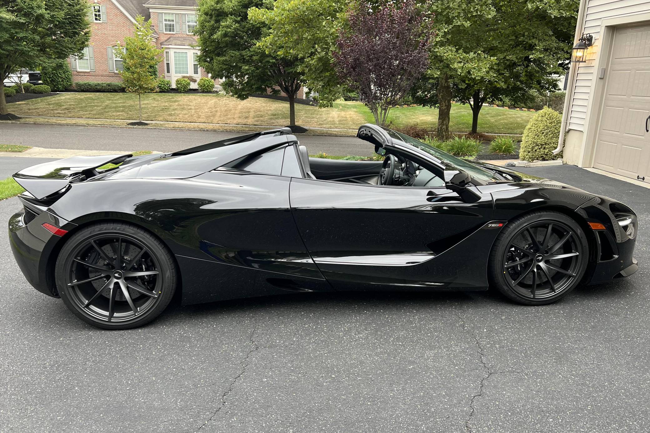 2022 McLaren 720S Spider photo 3