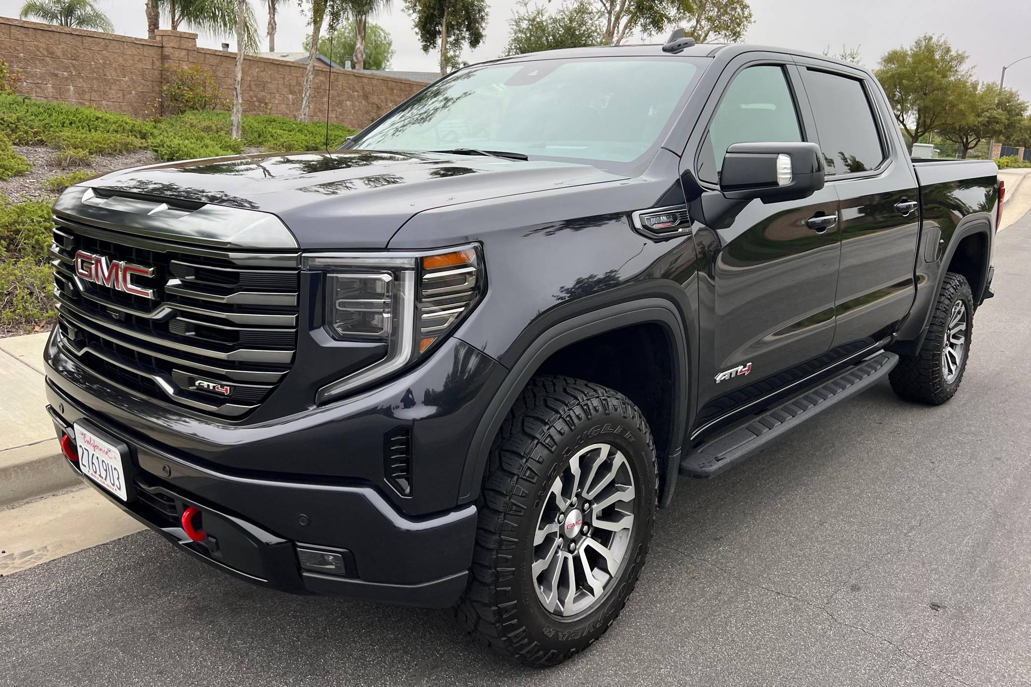 2023 GMC Sierra 1500 AT4 VIN: 1GTUUEE89PZ201385 for Sale - Cars & Bids