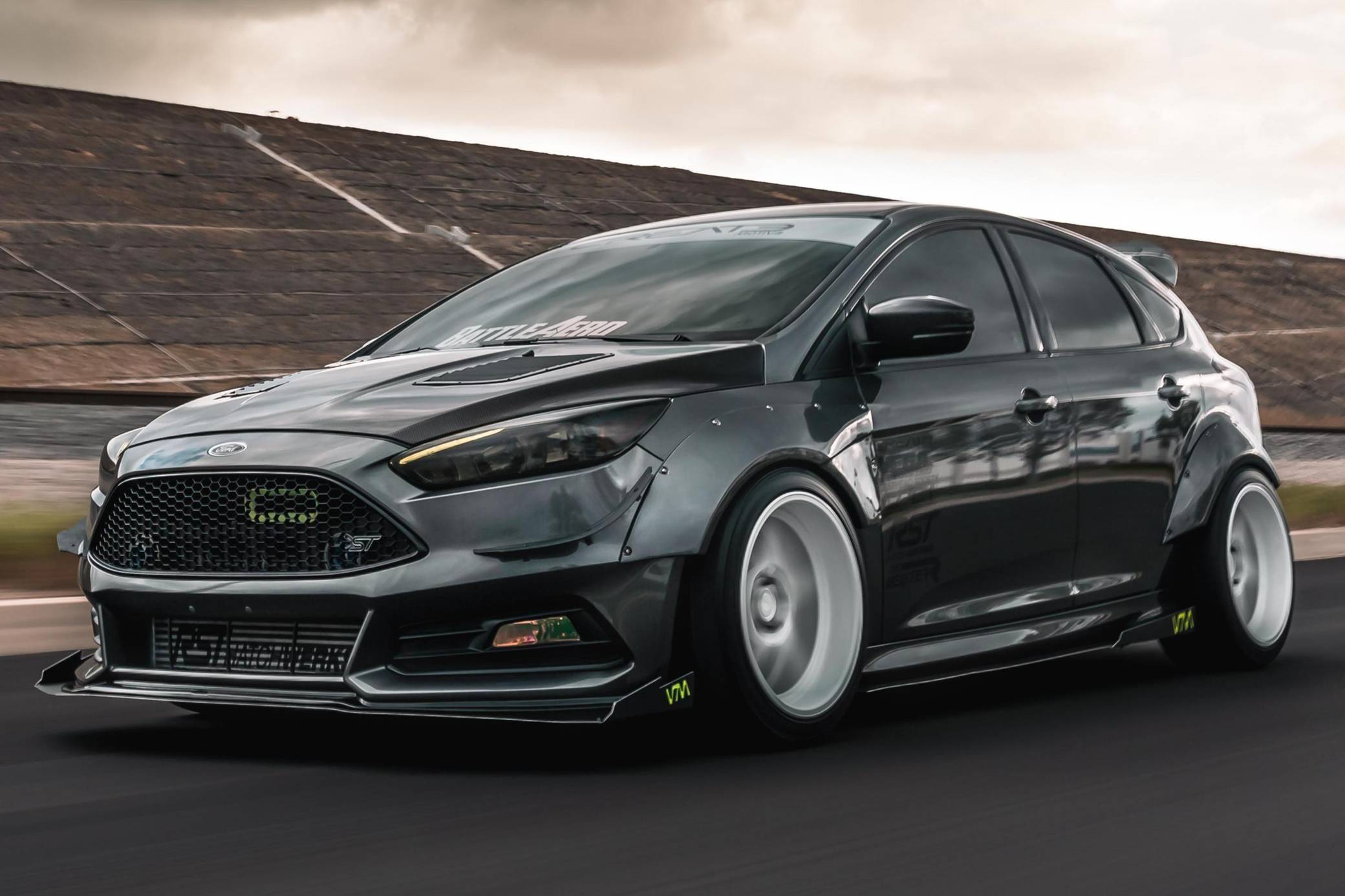 2018 Ford Focus Gebraucht: Top Zustand, Irres Angebot! - 1d77xm7