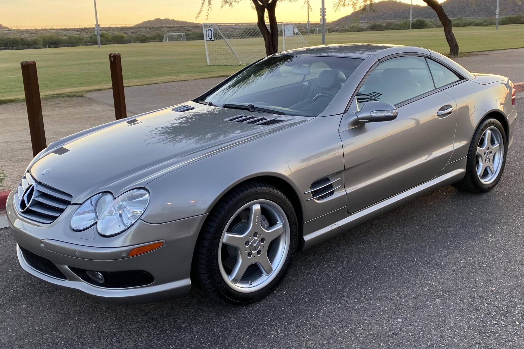 2003 Mercedes-Benz SL500