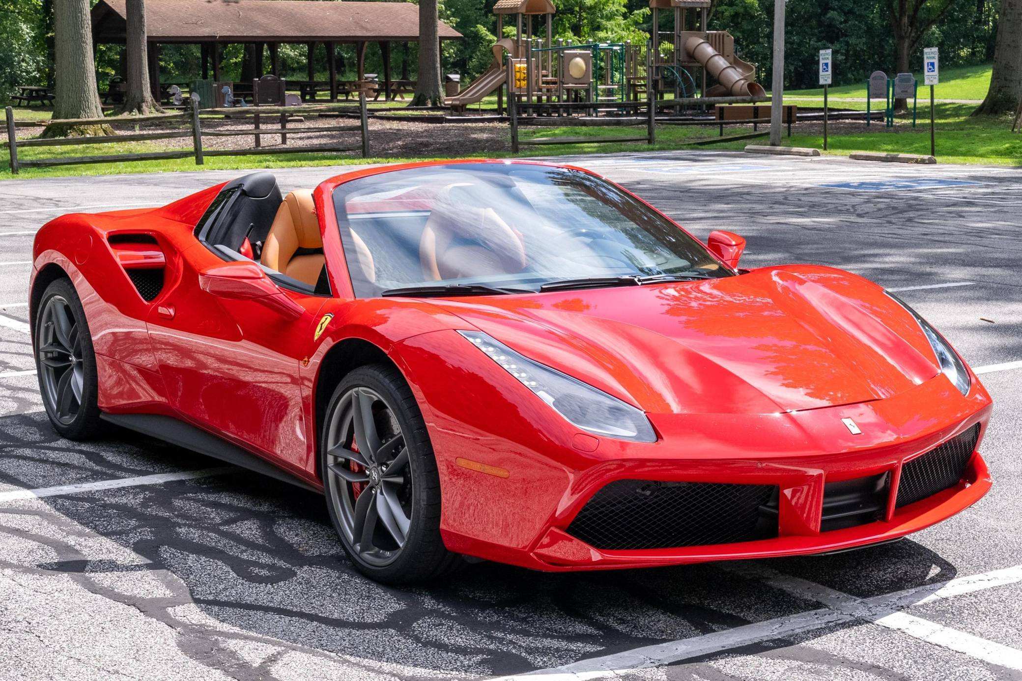 2018 Ferrari 488 Spider VIN: ZFF80AMA8J0233588 for Sale - Cars & Bids
