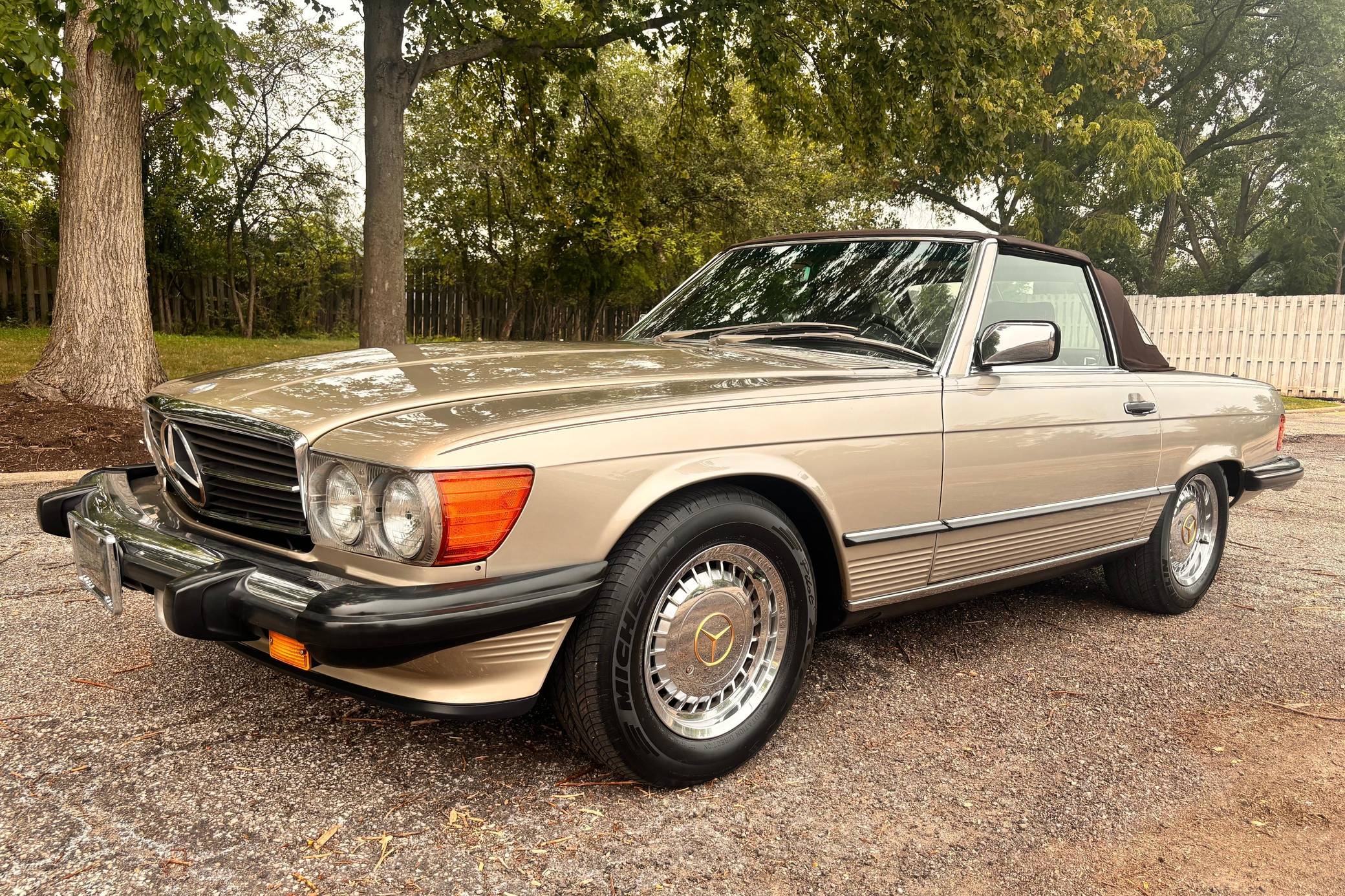 1989 Mercedes-Benz R107 SL