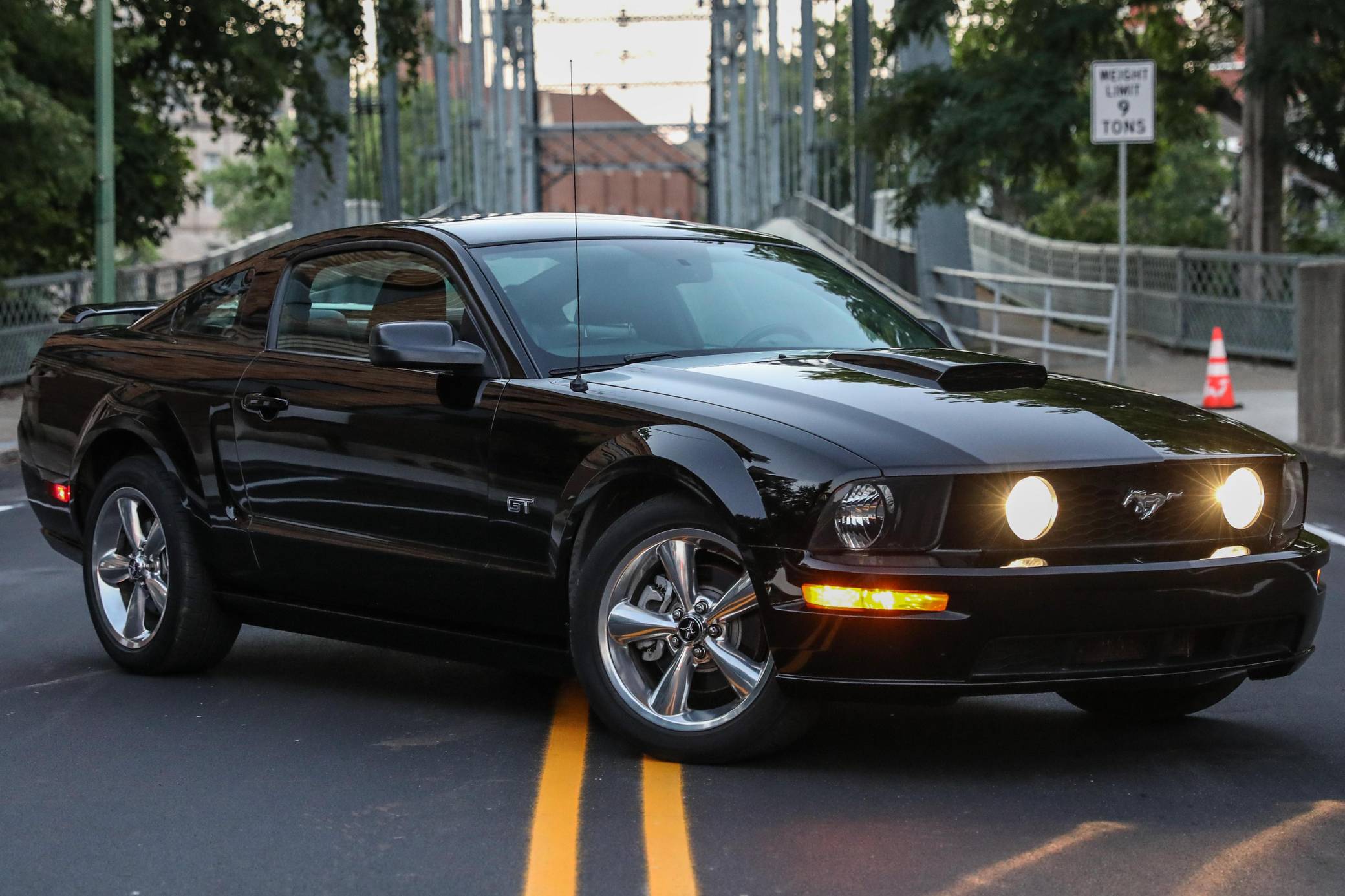 マイスト　Ford GT 2007 Ford Mustang GT