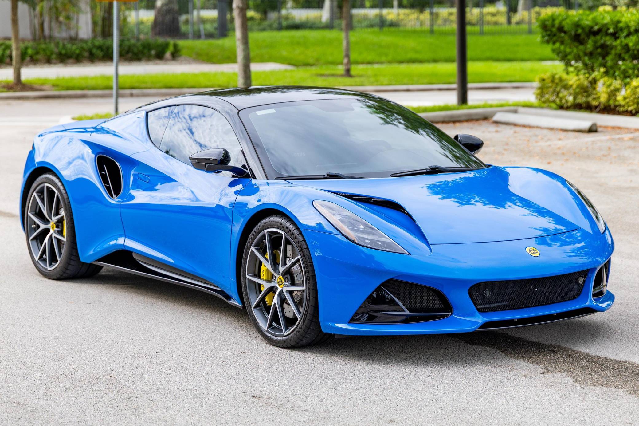 2024 Lotus Emira V6 First Edition VIN: SCCLEKAX5RHA11291 for Sale ...
