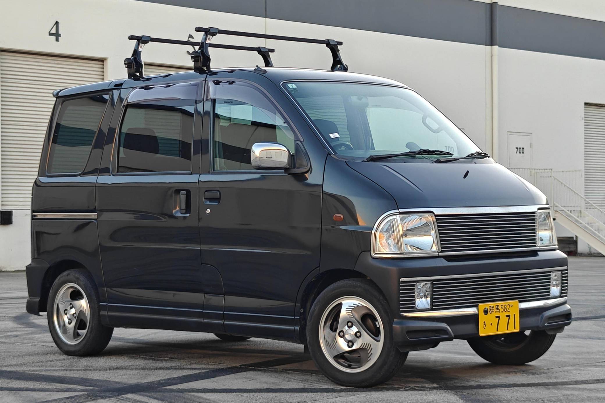 Cars & Bids: Auctions of cool cars, trucks, and SUVs