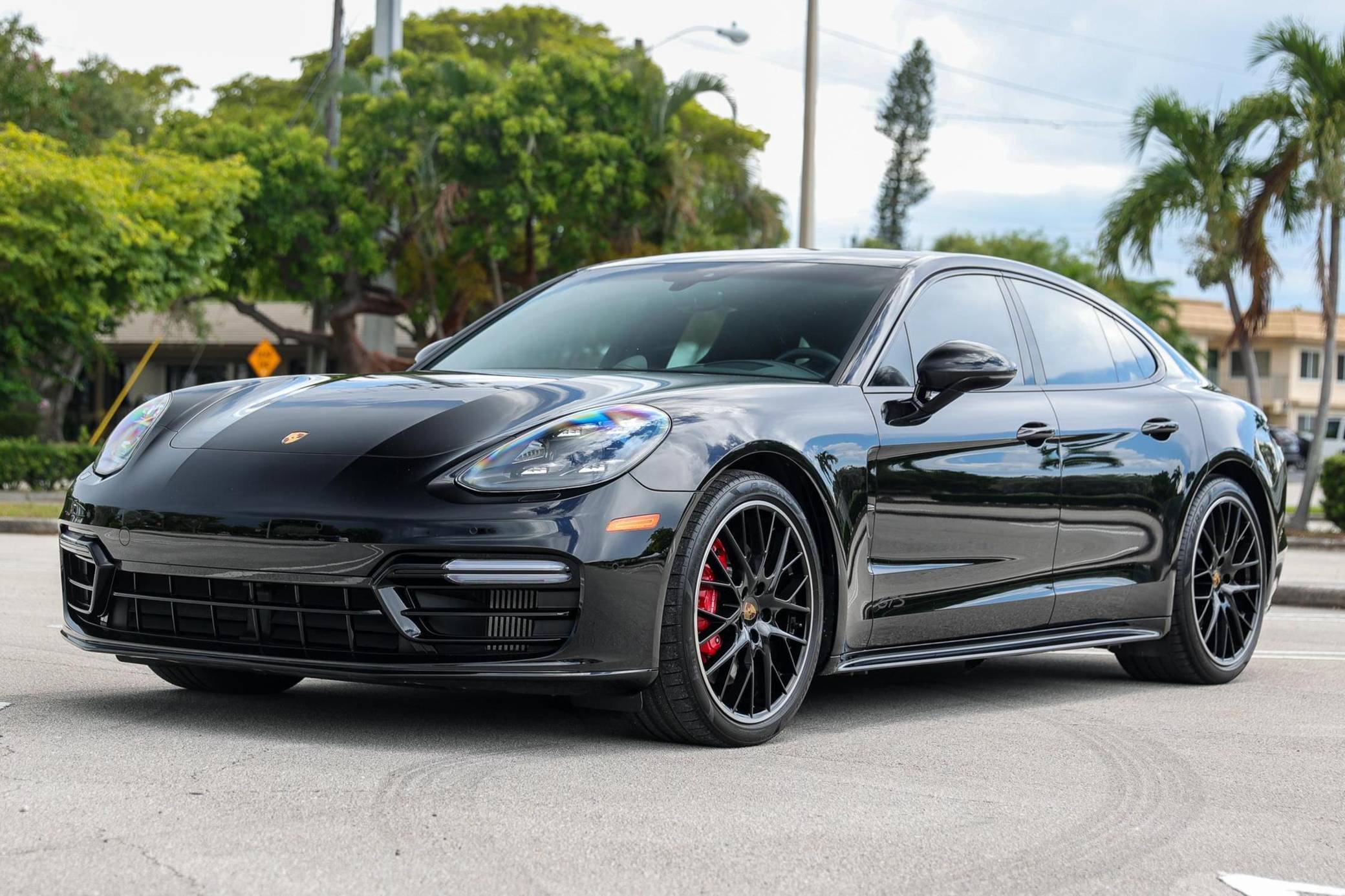 2019 Porsche Panamera
