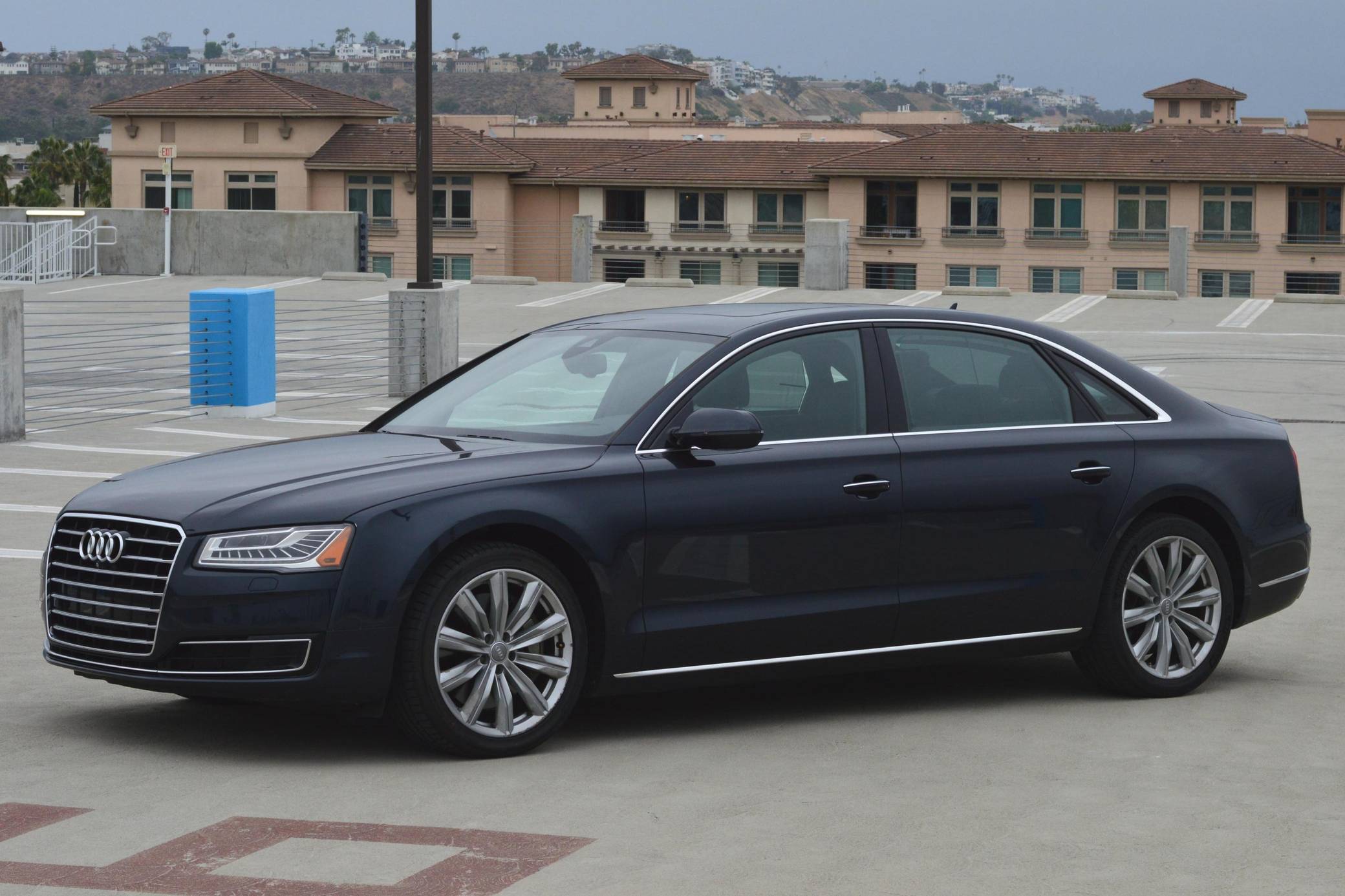 2016 Audi A8 L VIN: WAU34AFD3GN011134 for Sale - Cars & Bids