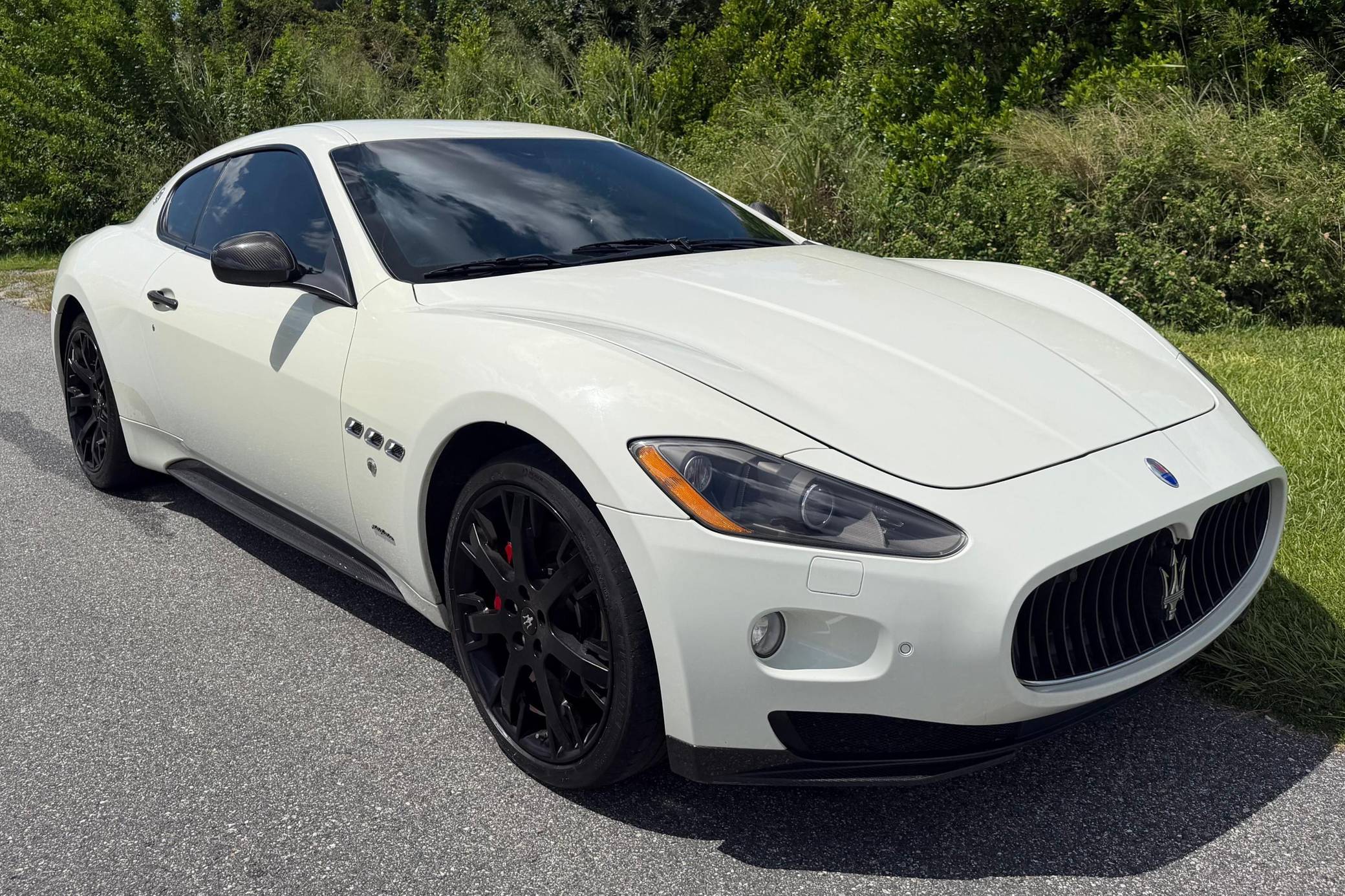 2011 Maserati GranTurismo S MC Sport Line