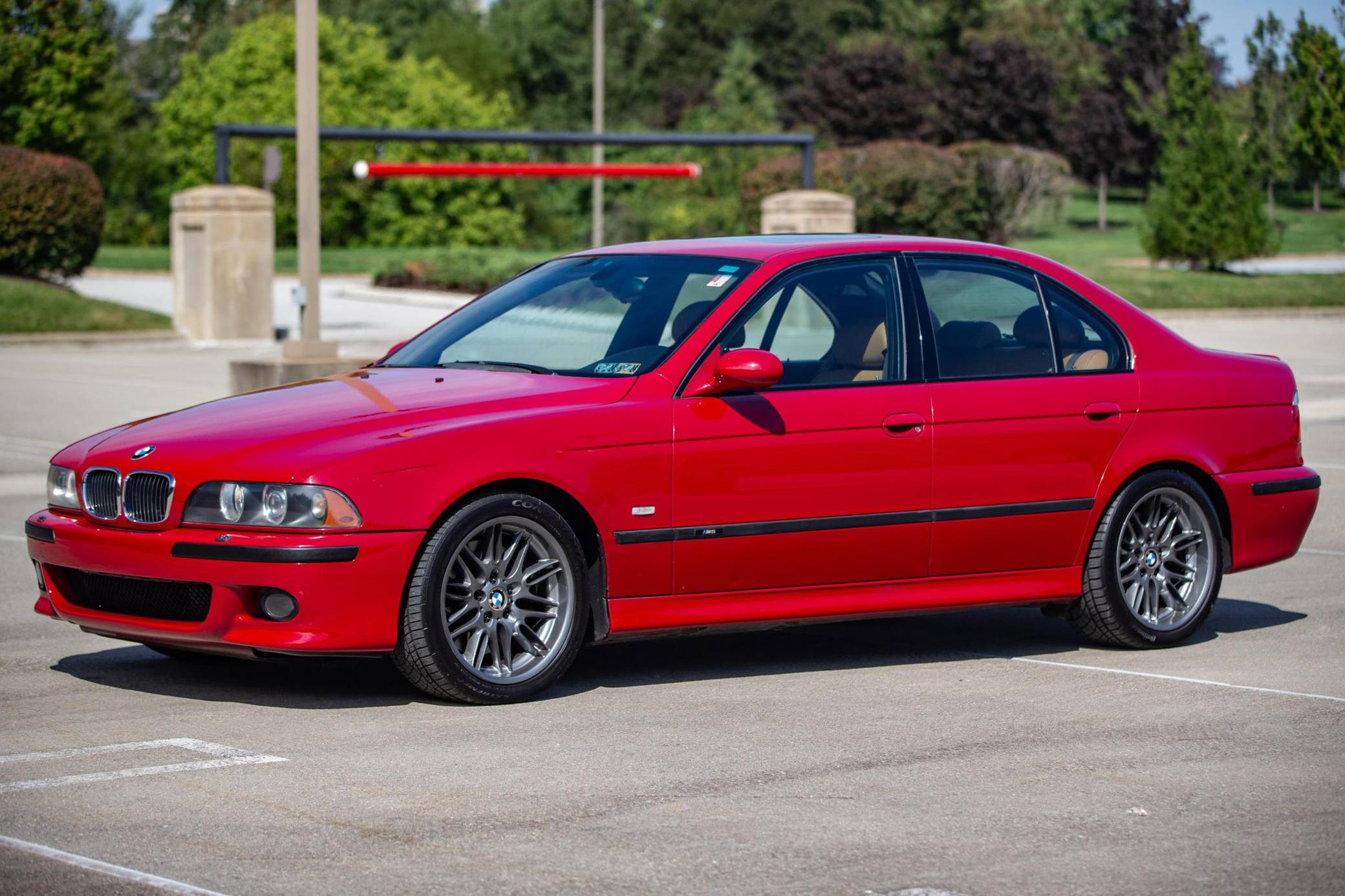 2002 BMW M5