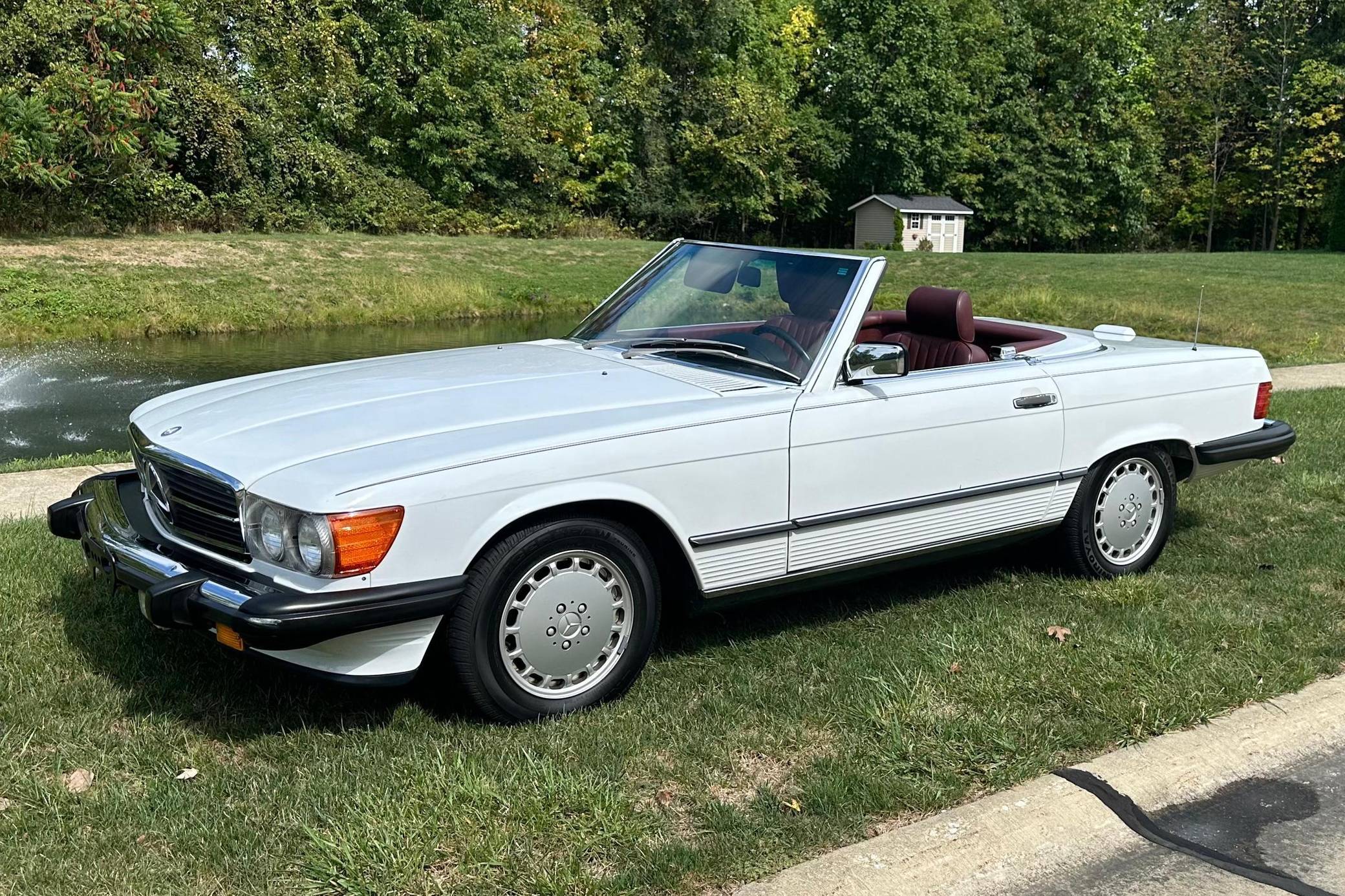 1989 Mercedes-Benz 560SL