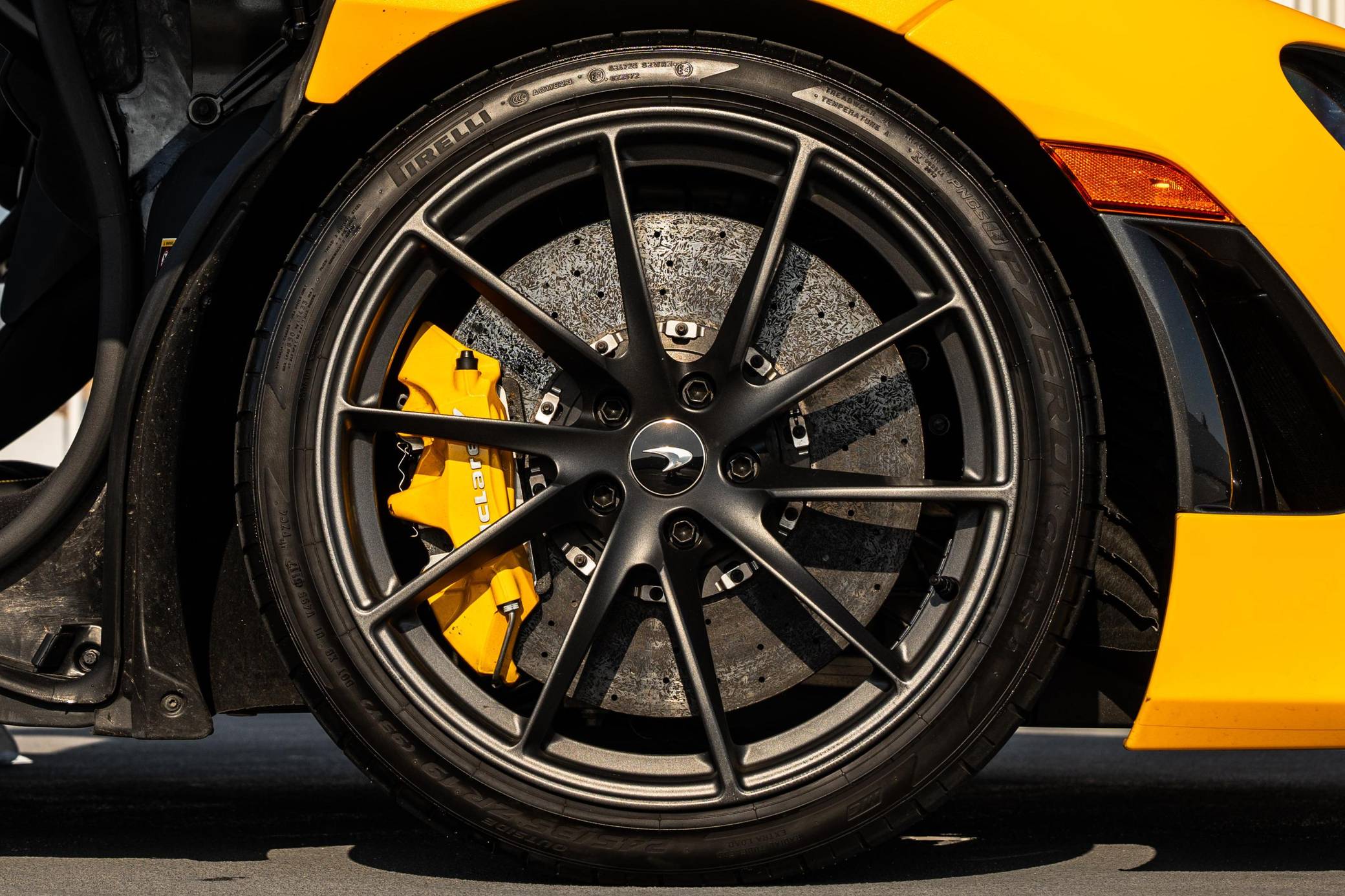 2021 McLaren 720S photo 70