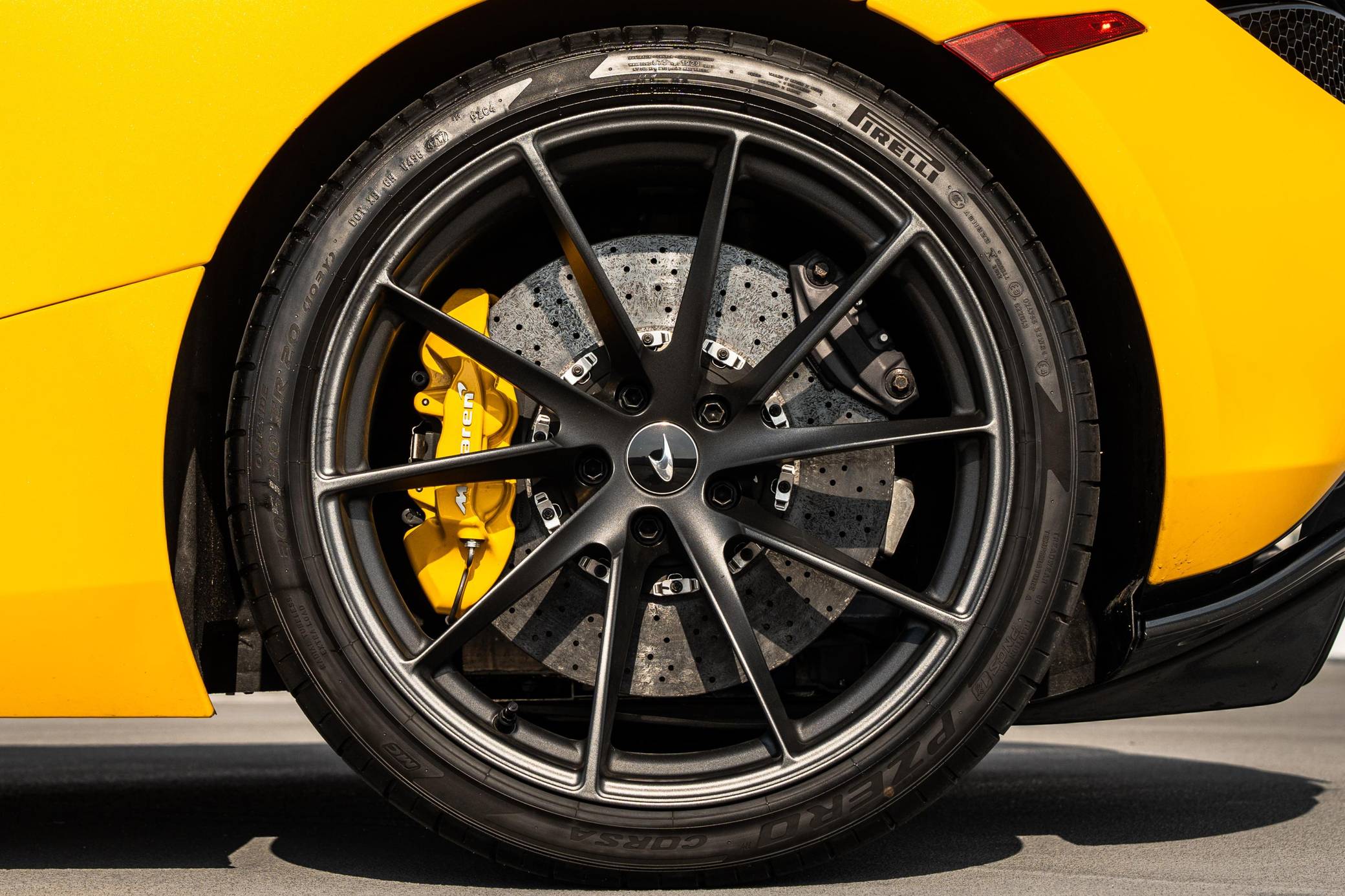 2021 McLaren 720S photo 68