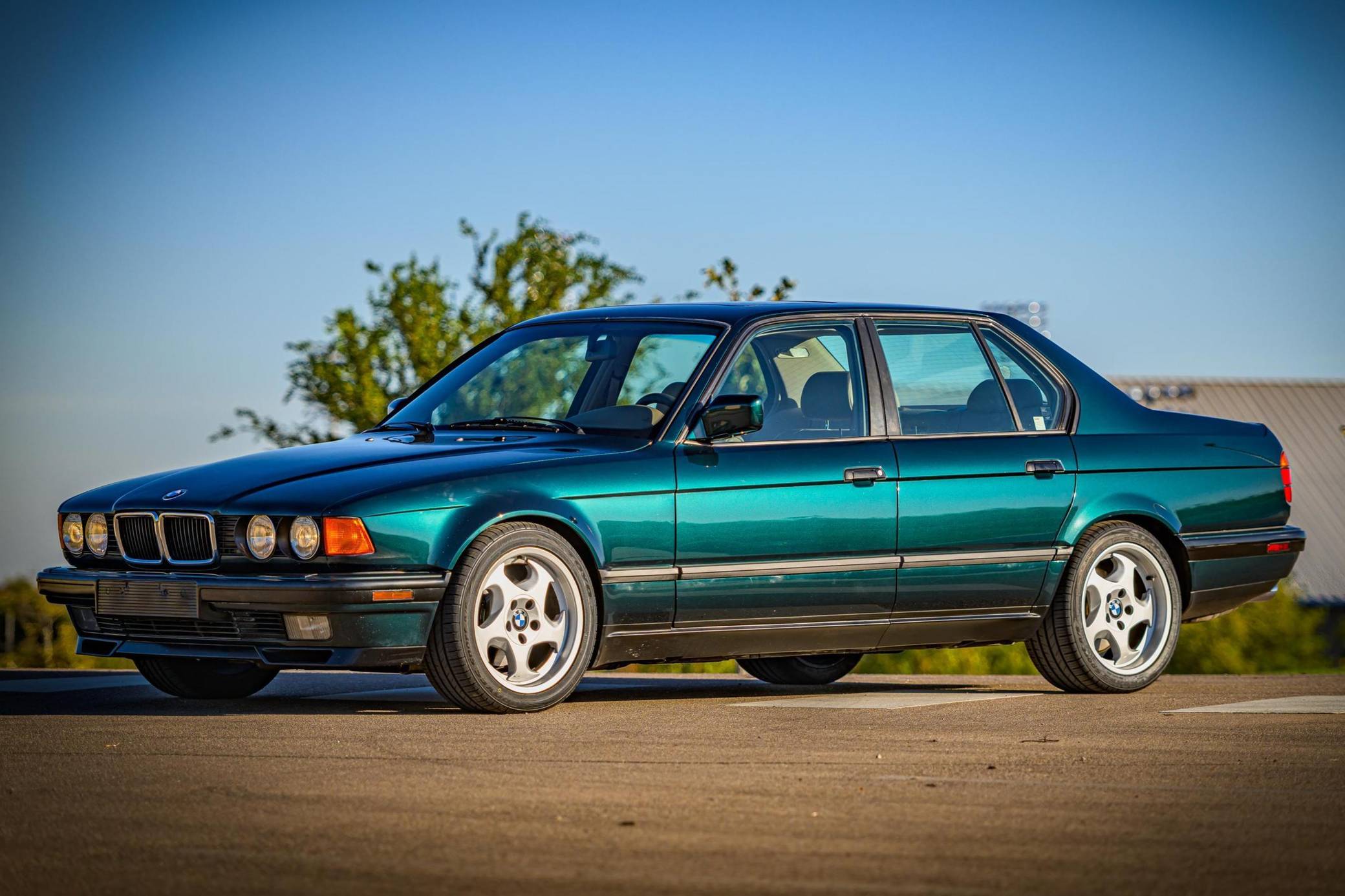 1994 BMW 740i