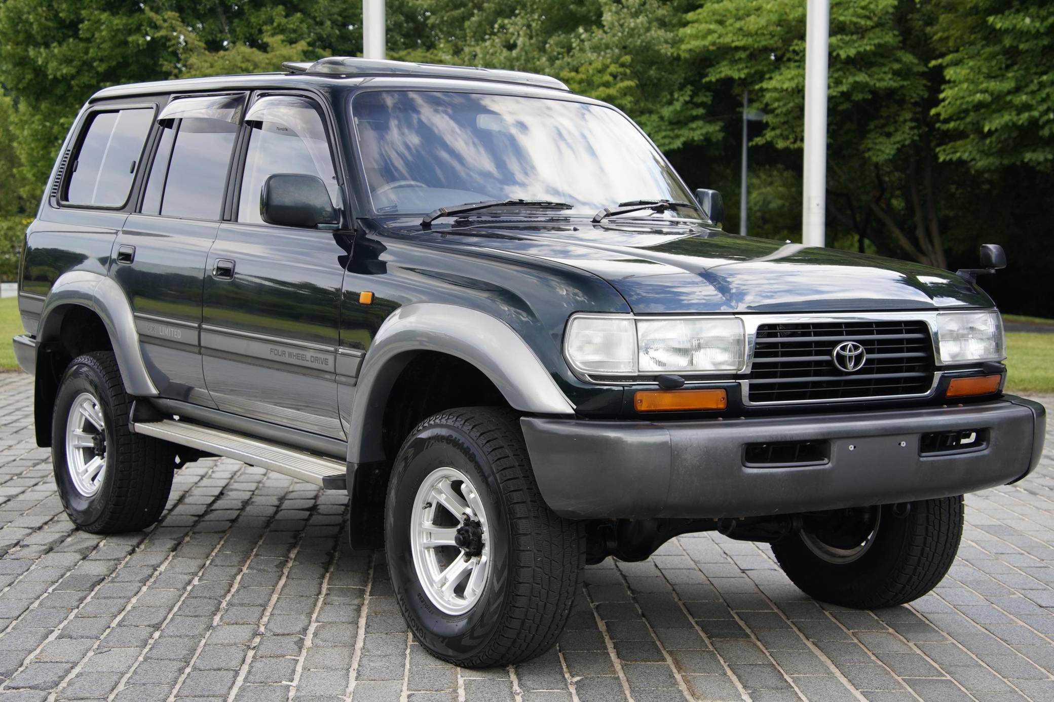 1996 Toyota Land Cruiser VX Limited