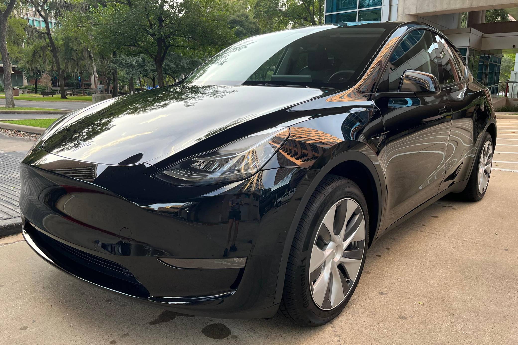 2022 Tesla Model Y Long Range AWD