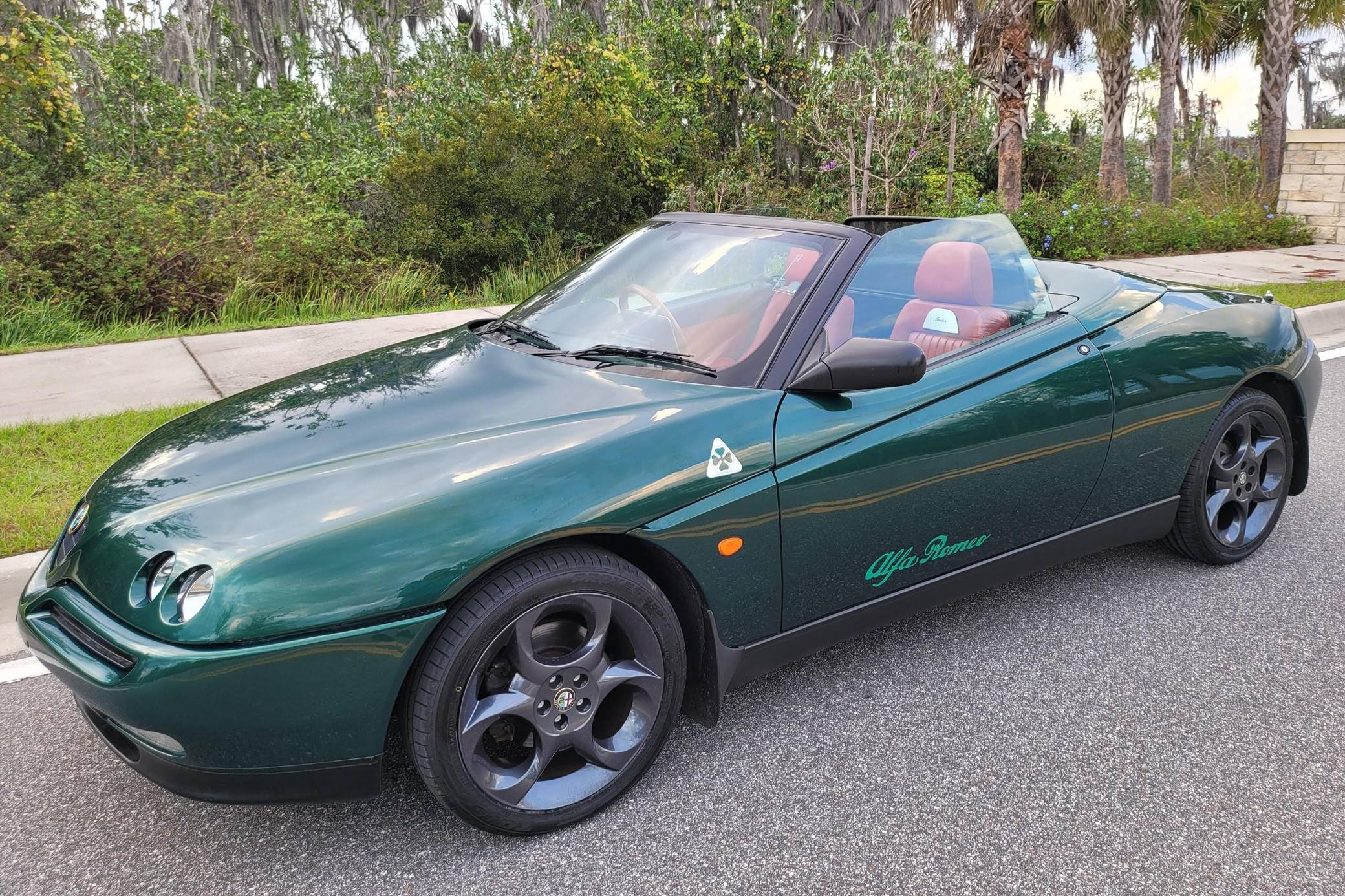 1996 Alfa Romeo Spider Twin Spark 16v